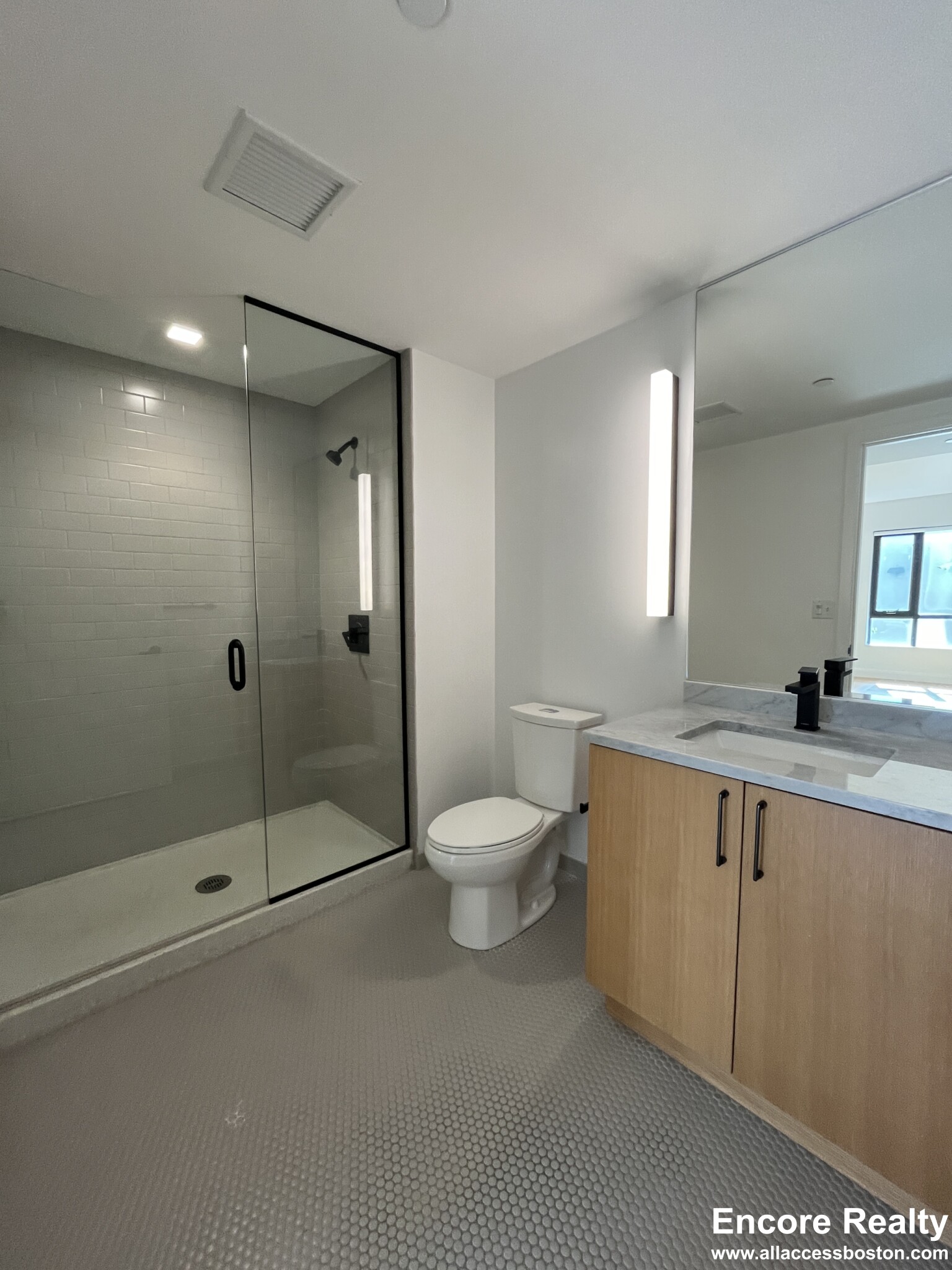 83 Gardner St, Allston