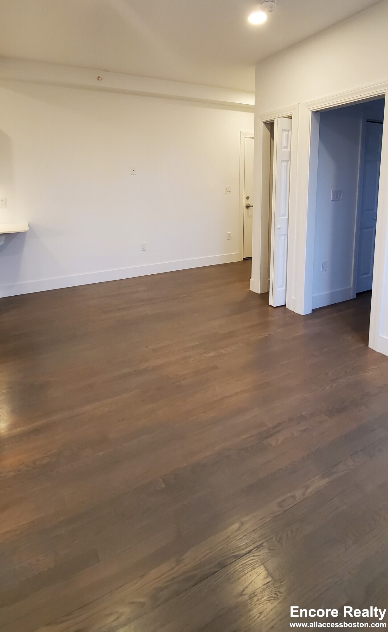 11 Queensberry St, Fenway