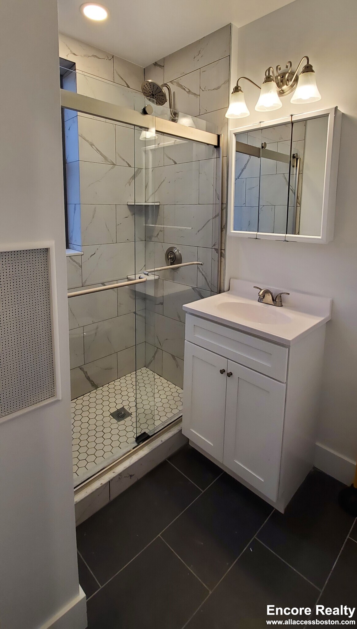 11 Queensberry St, Fenway