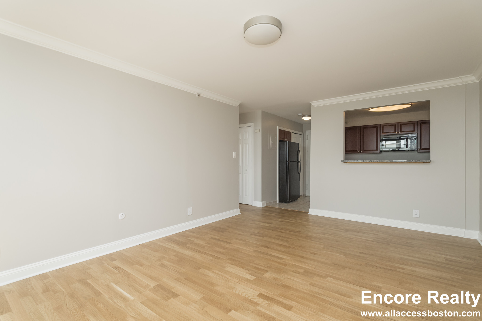 1410 Columbia Rd, South Boston