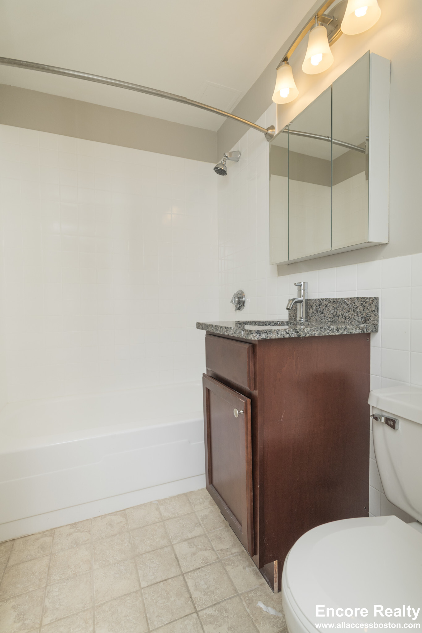 1410 Columbia Rd, South Boston