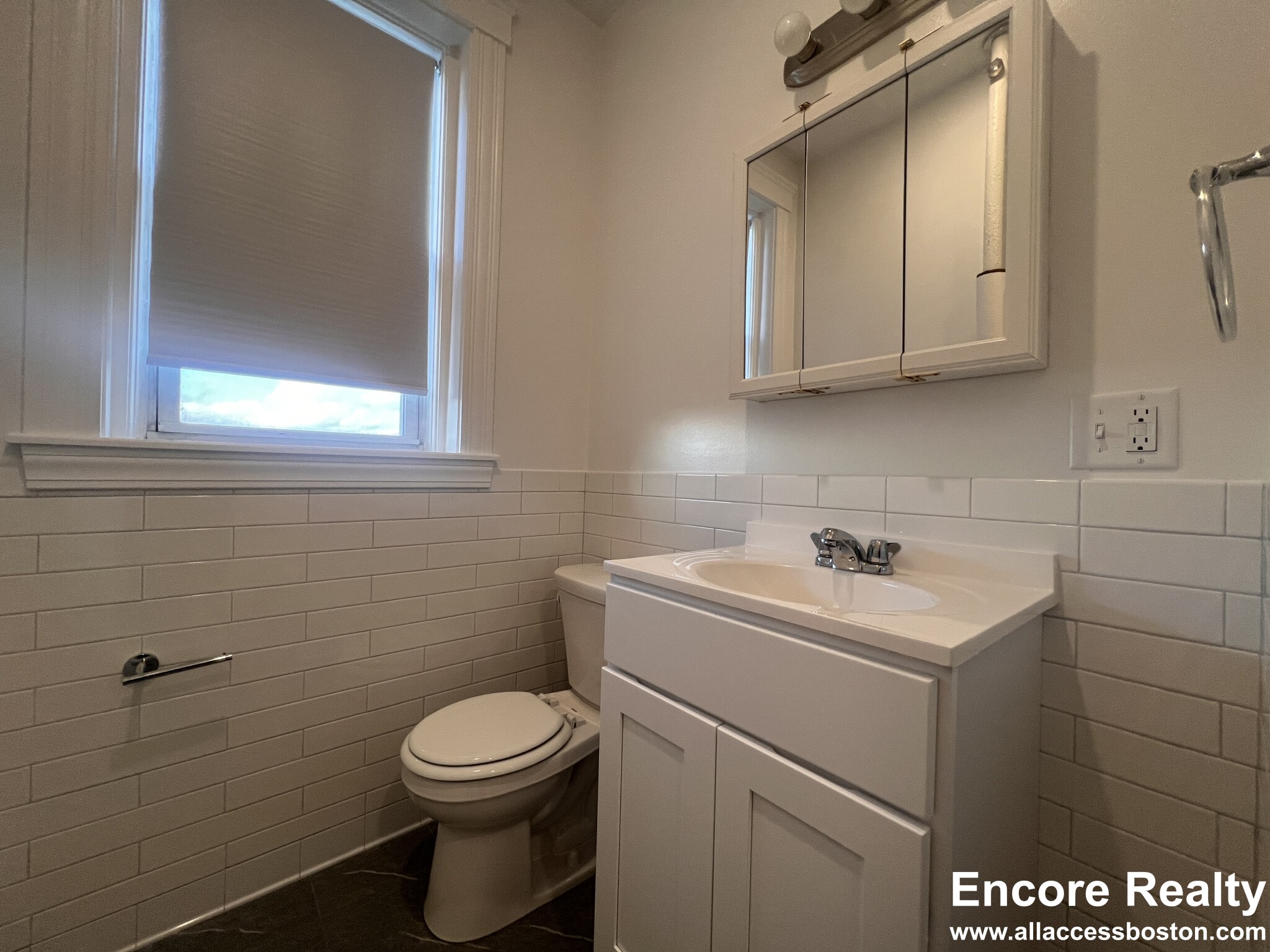 1820 Commonwealth Ave, Brighton