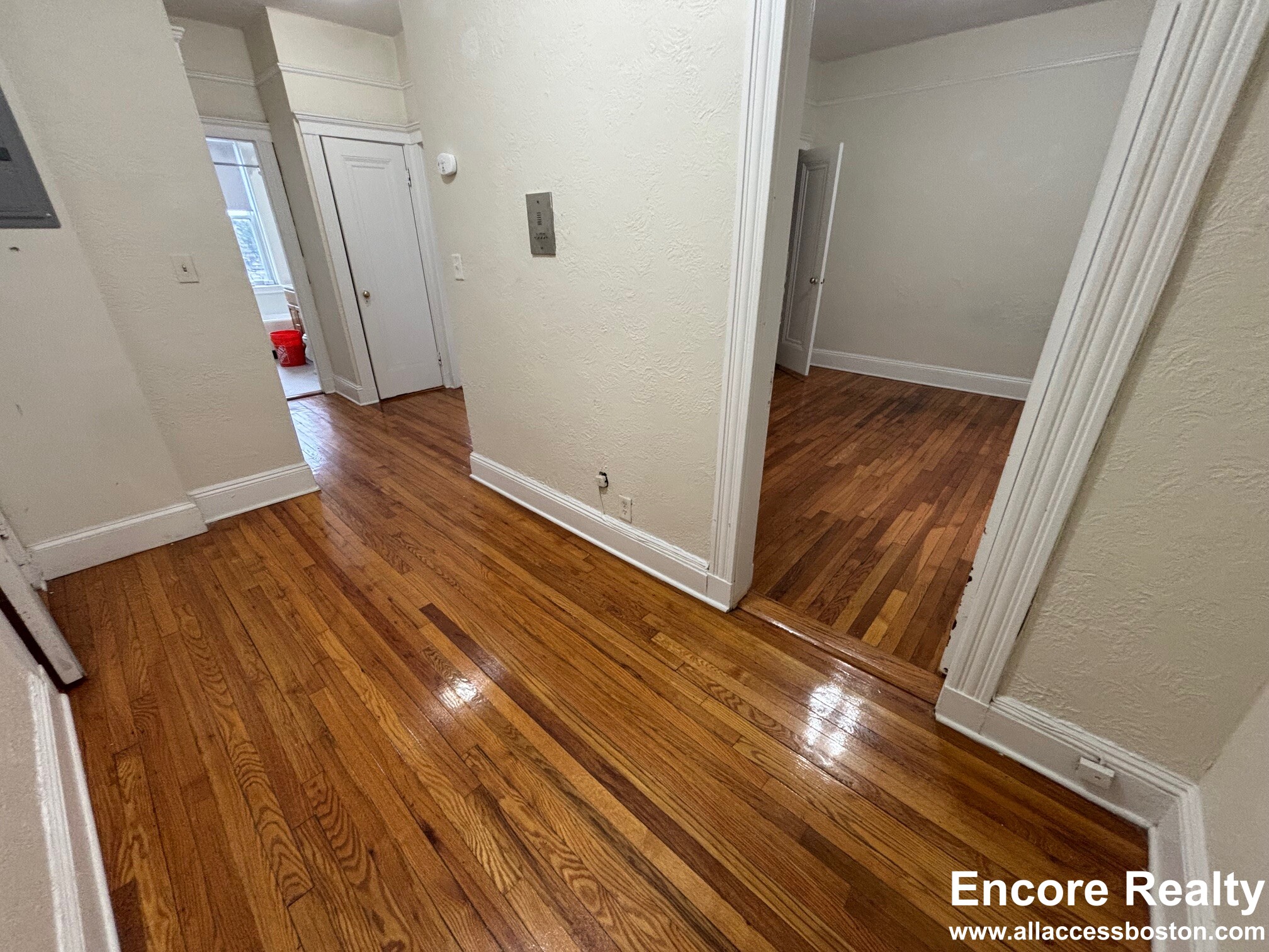 1687 Commonwealth Ave, Brighton