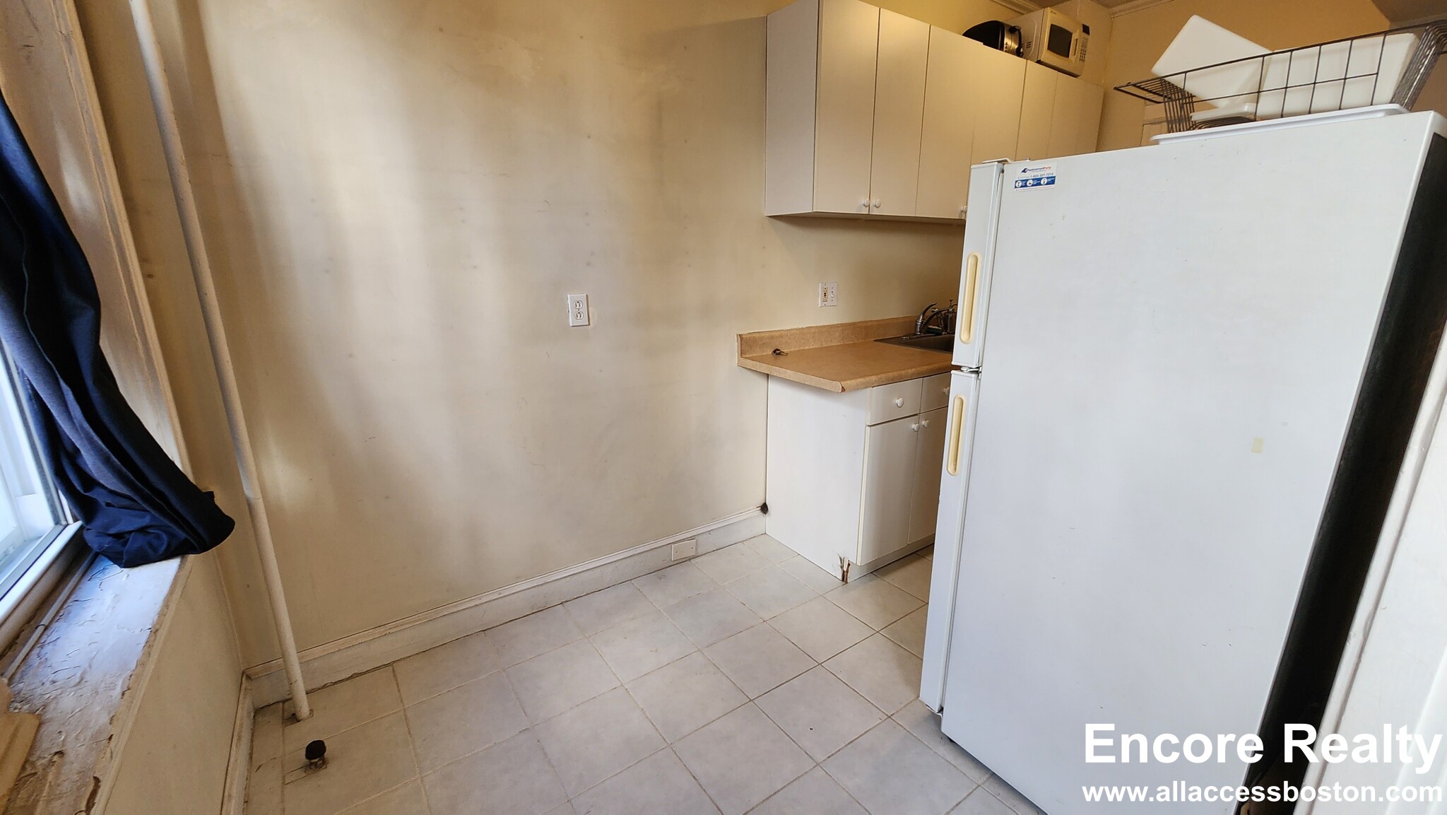 1637 Commonwealth Ave, Brighton