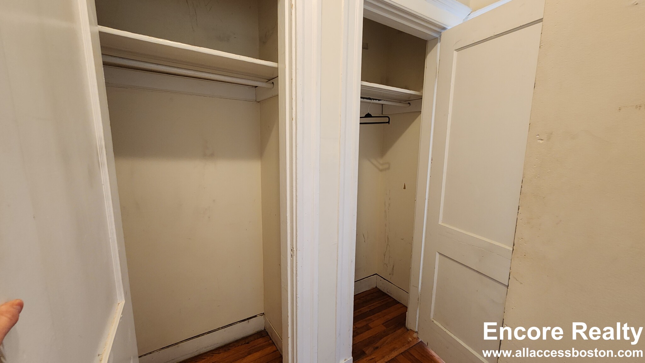 1637 Commonwealth Ave, Brighton