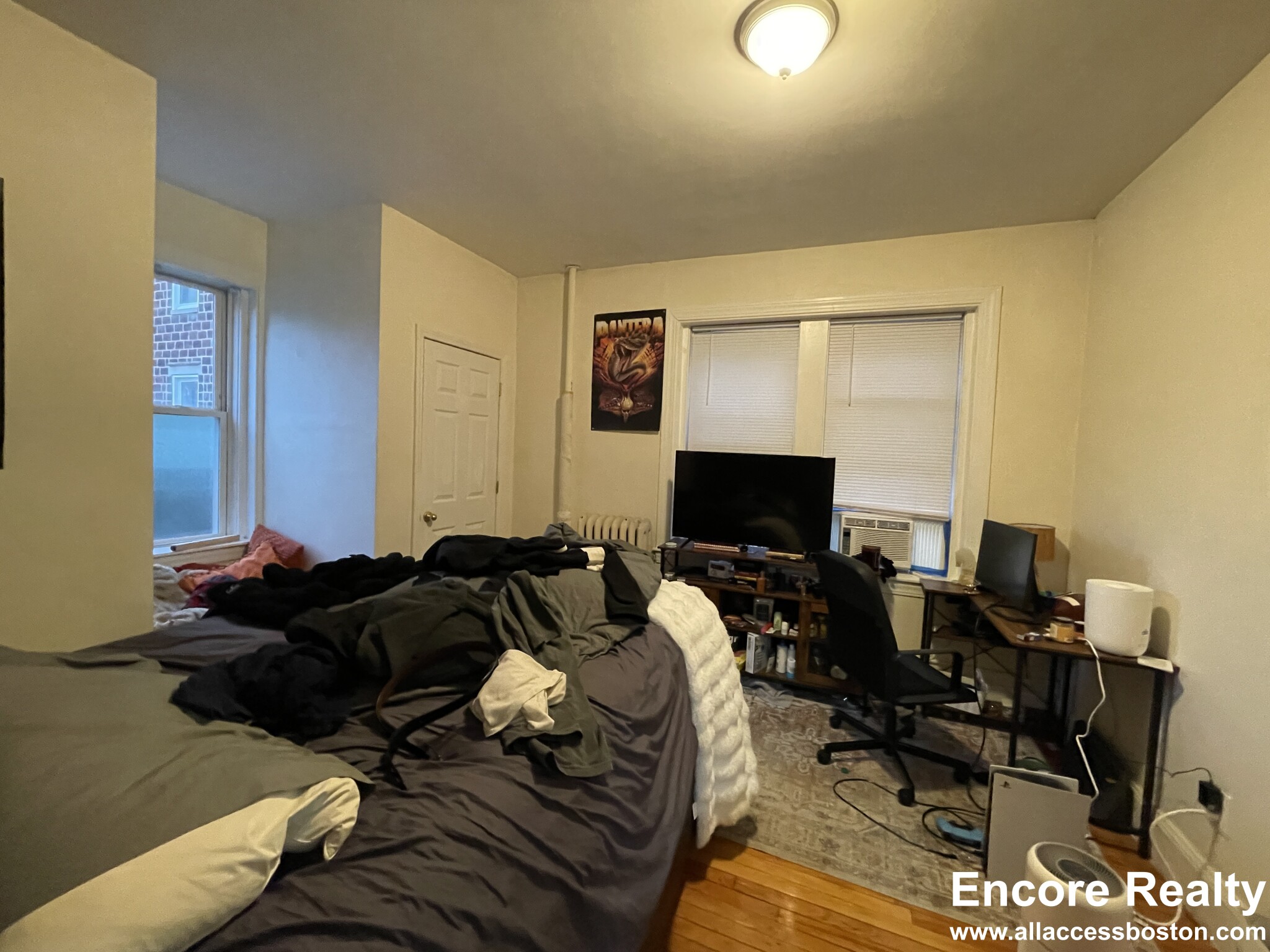 324 Saint Paul St, Brookline