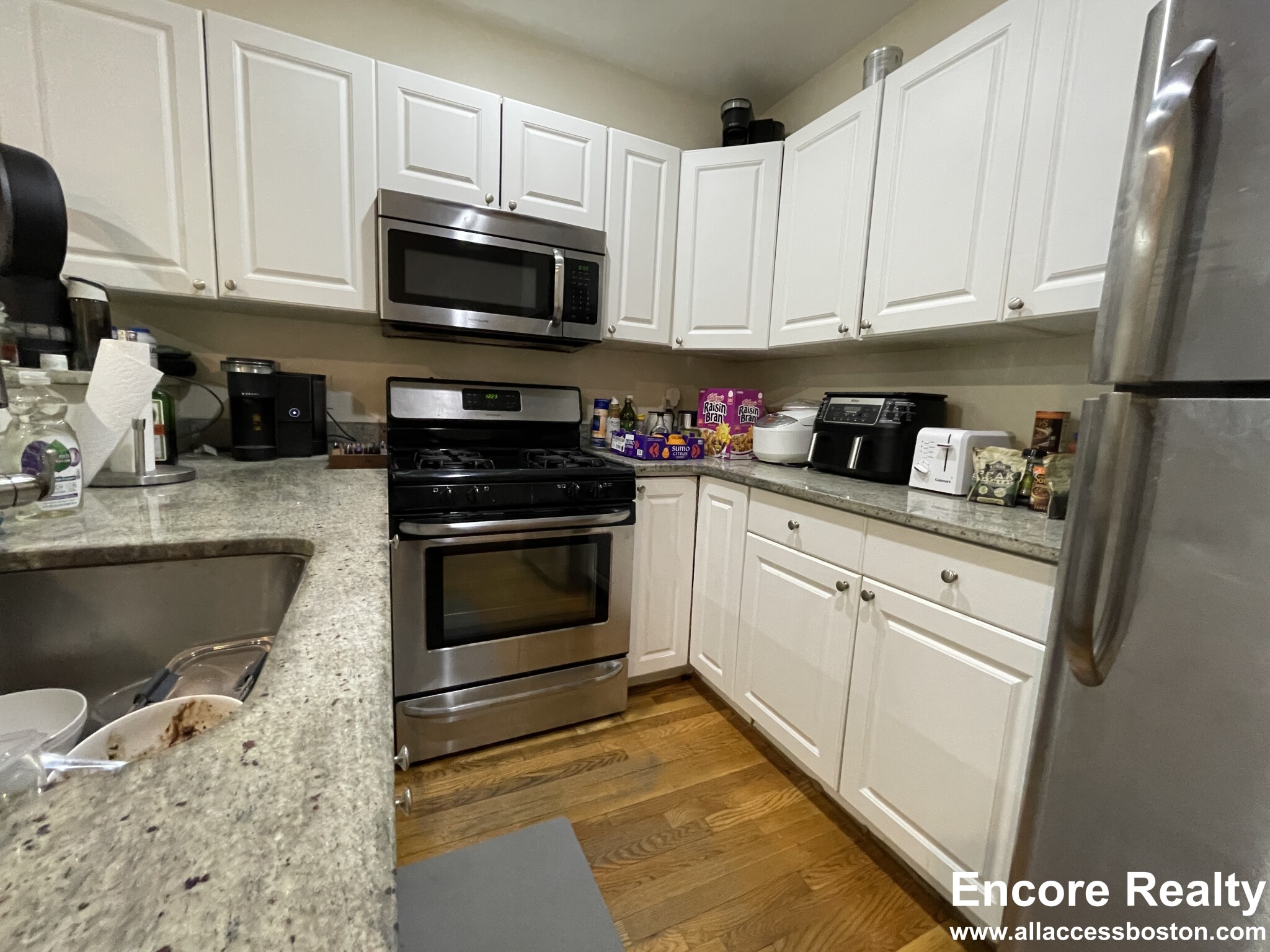 324 Saint Paul St, Brookline