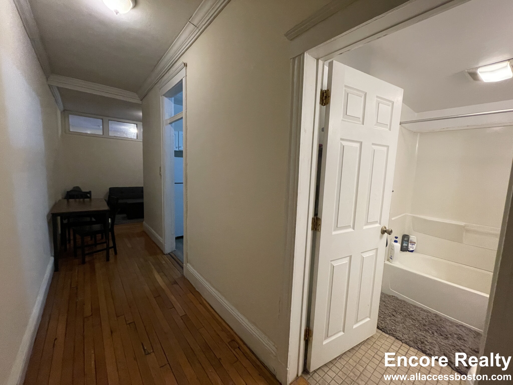 54 Egmont St, North Brookline