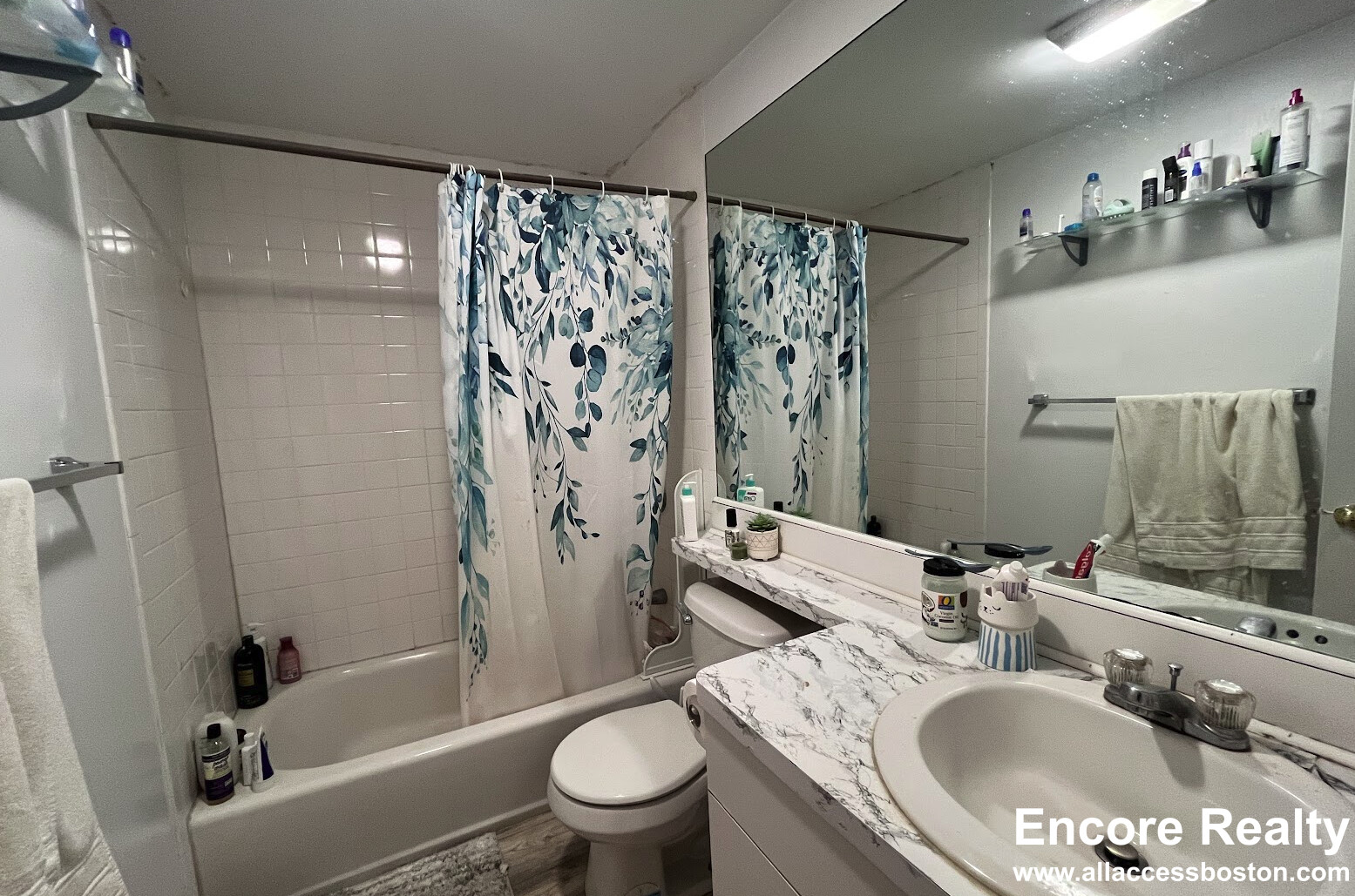 1742 Washington St, South End