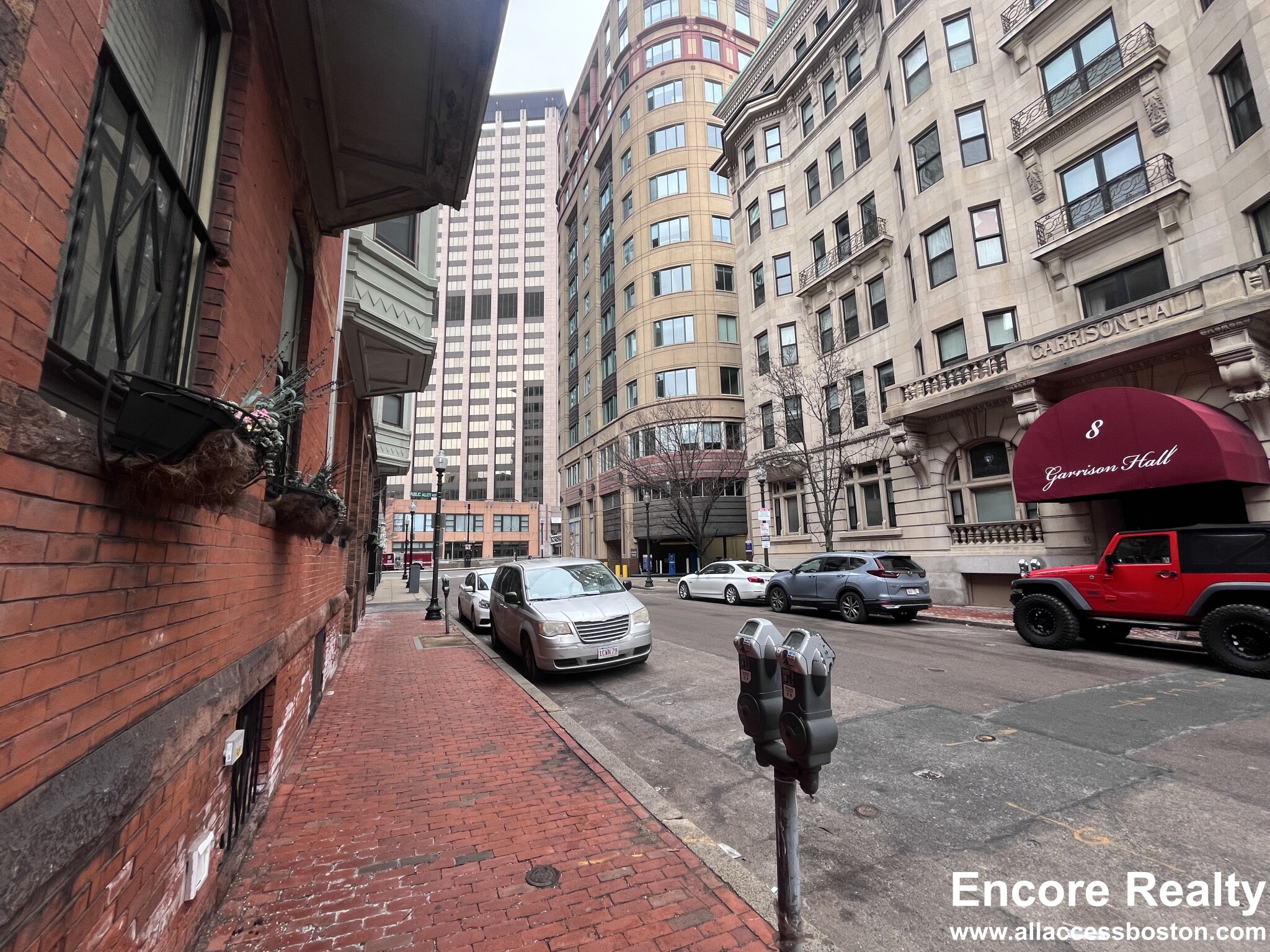 17 Garrison St, Back Bay