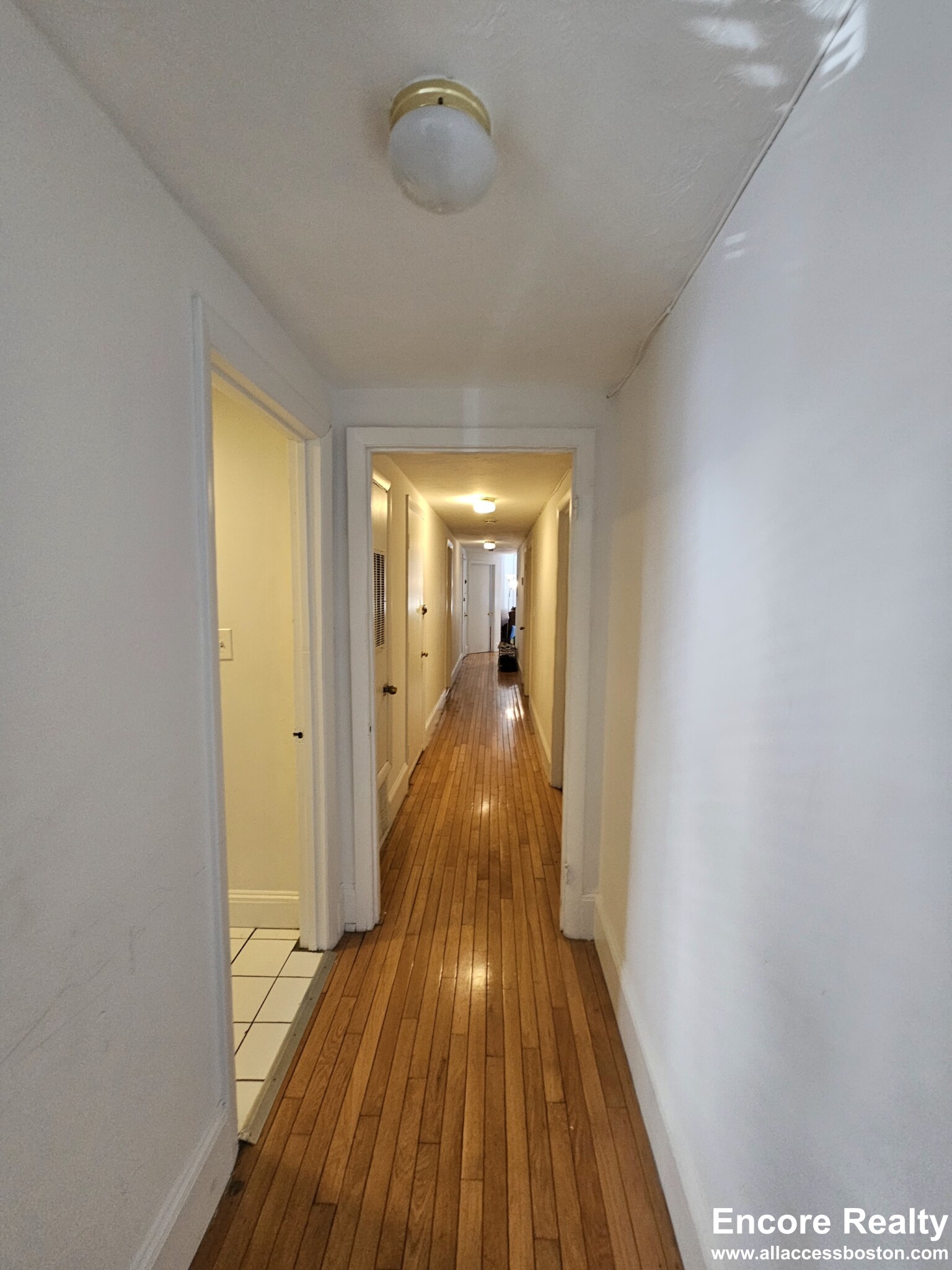 878 Huntington Ave, Mission Hill