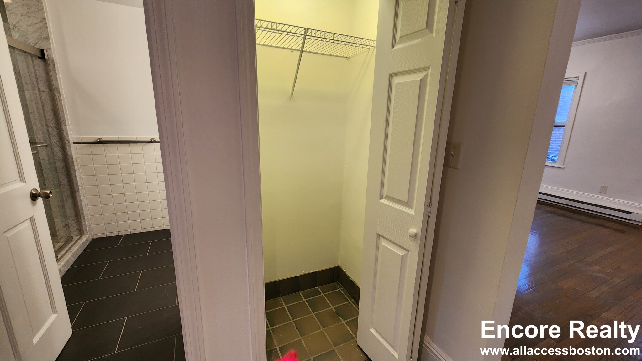 1404 Beacon St, Corey Hill