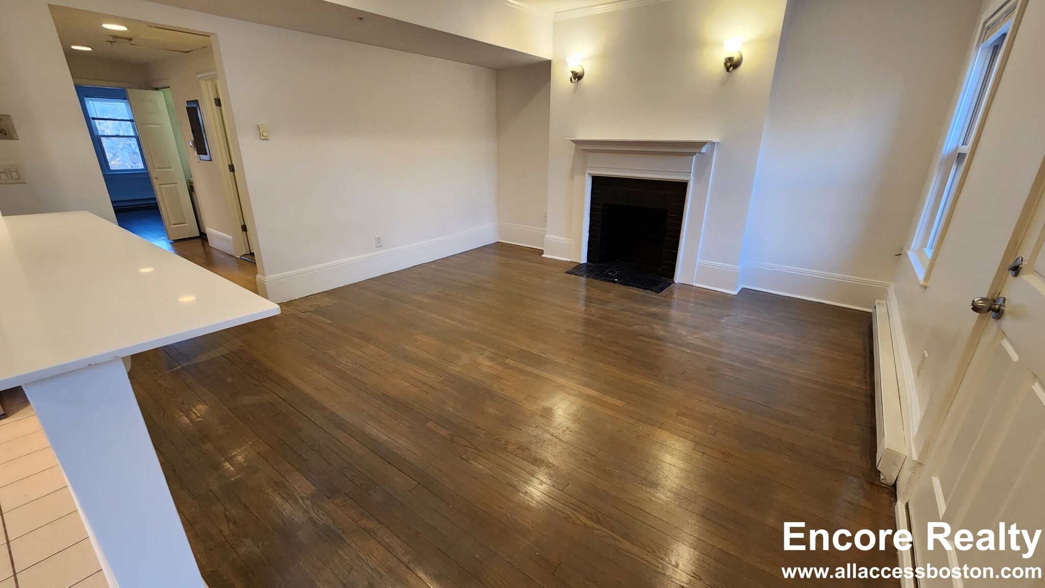 1404 Beacon St, Corey Hill