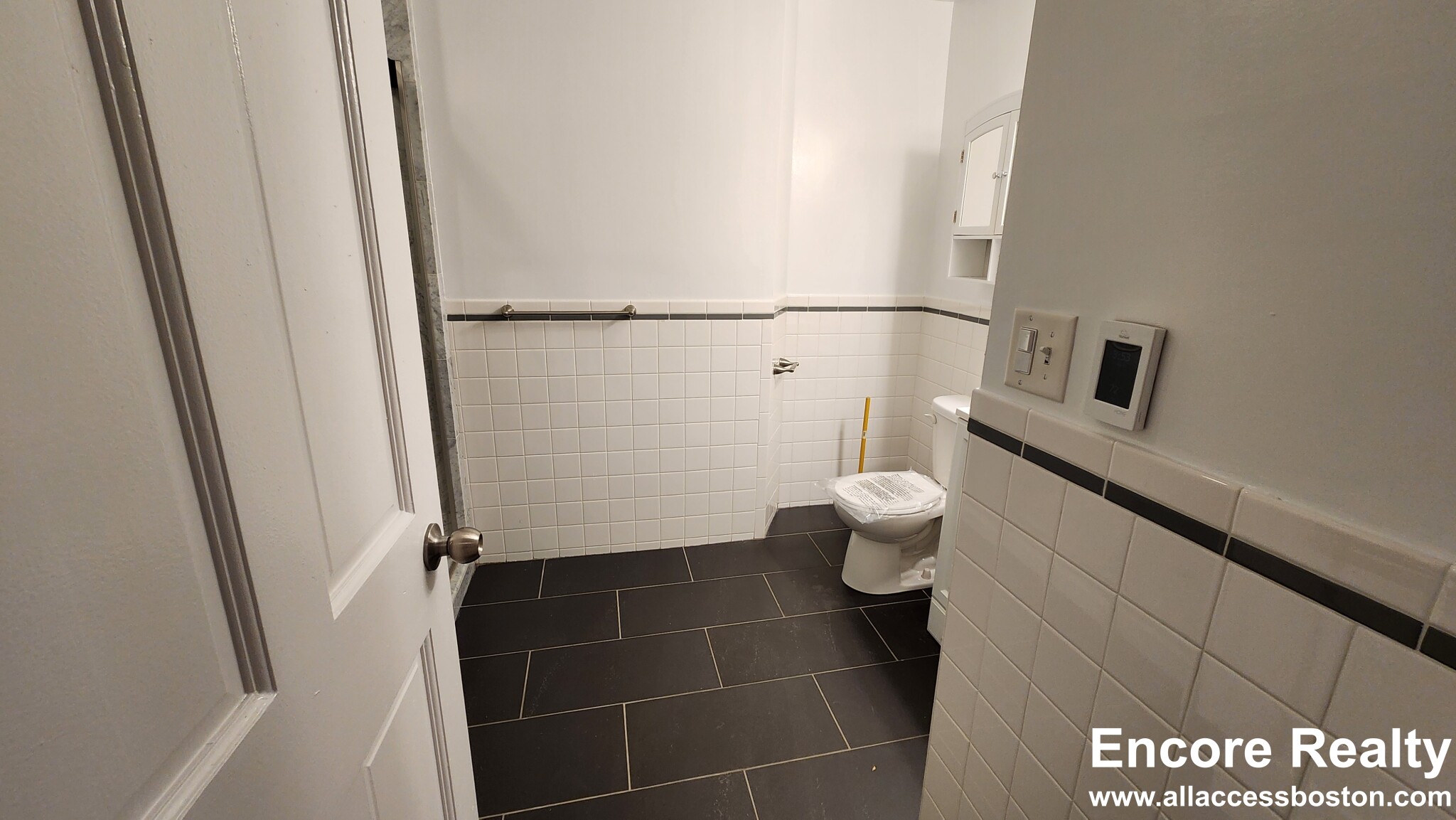 1404 Beacon St, Corey Hill