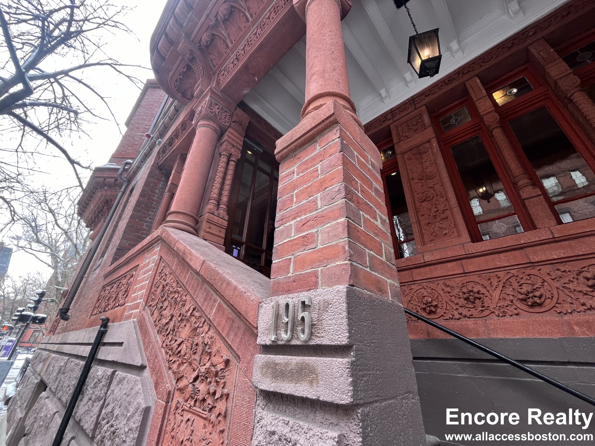 195 Commonwealth Ave, Back Bay