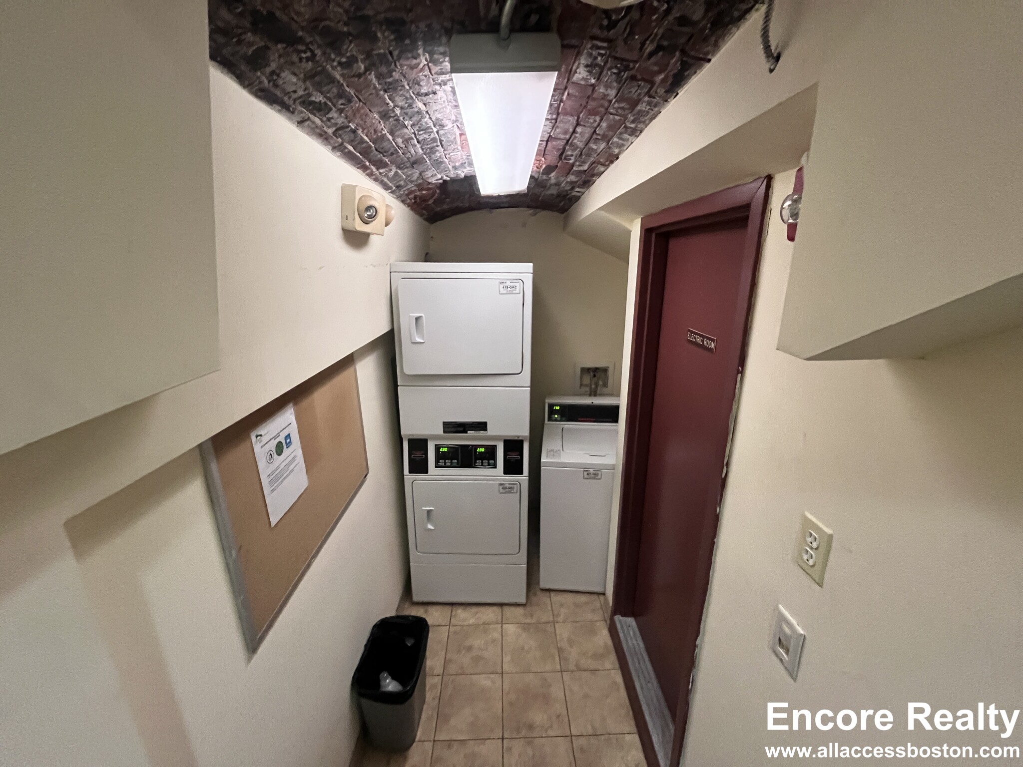 195 Commonwealth Ave, Back Bay