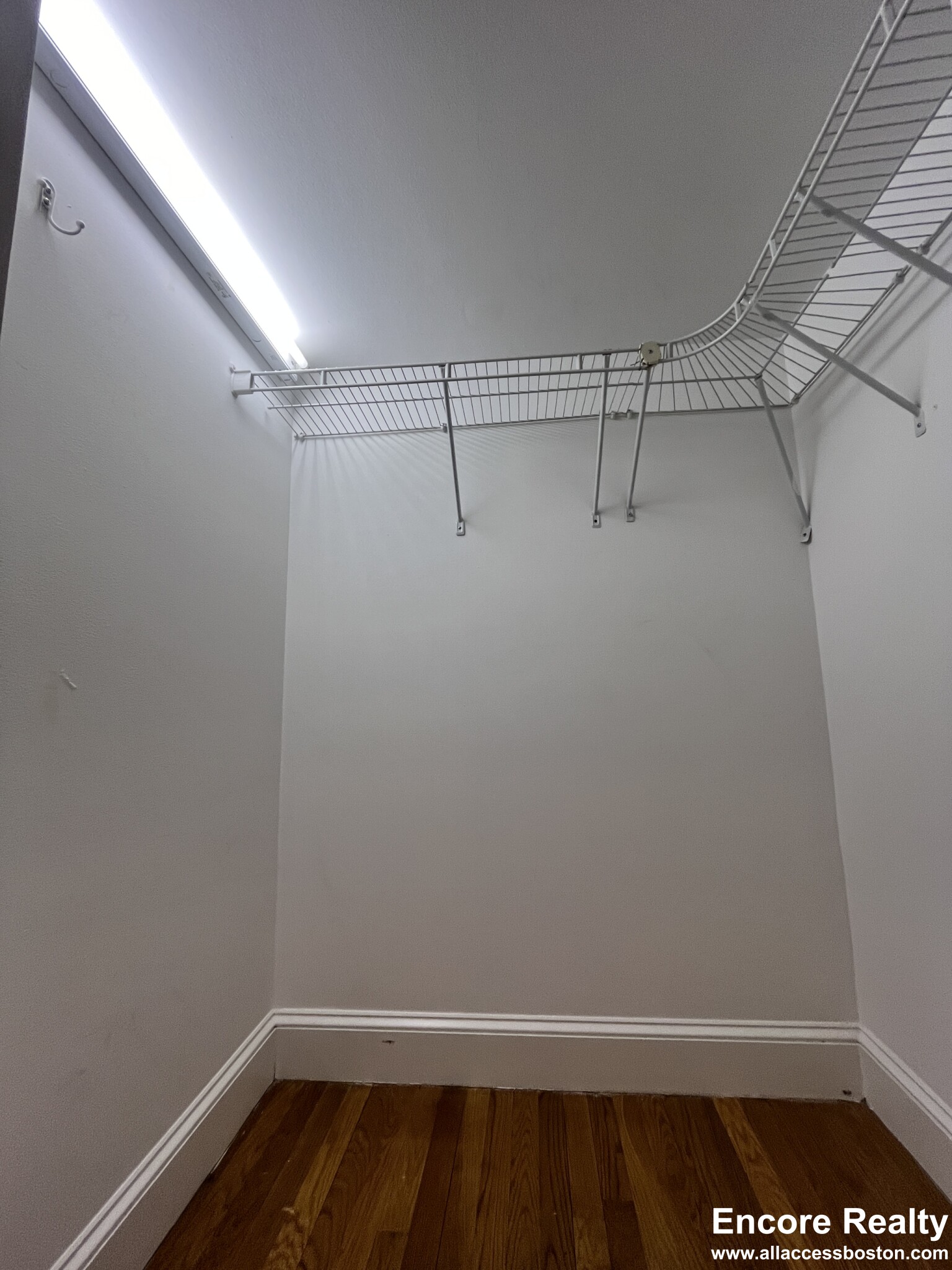 195 Commonwealth Ave, Back Bay