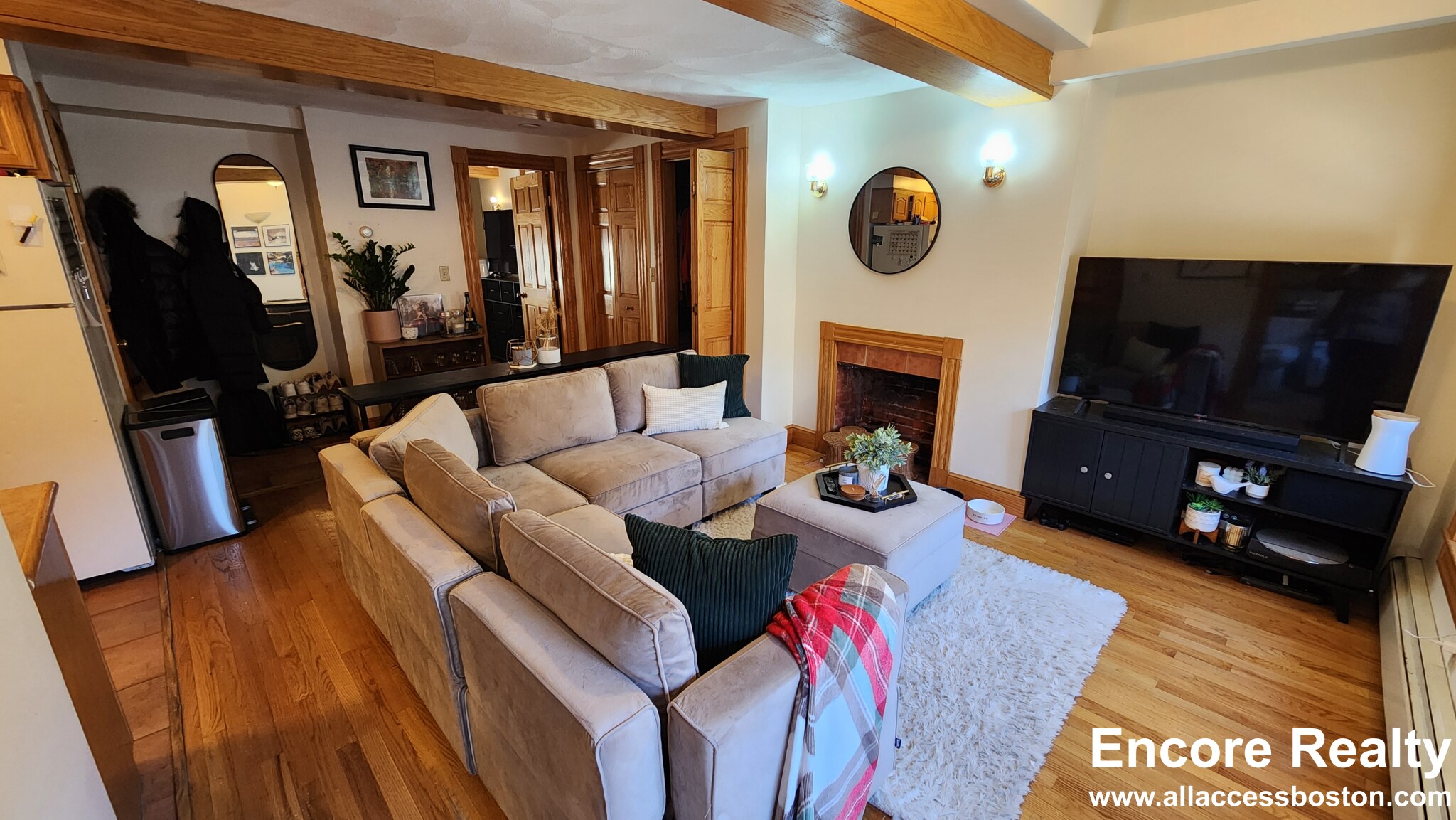 39 Charles St, Beacon Hill