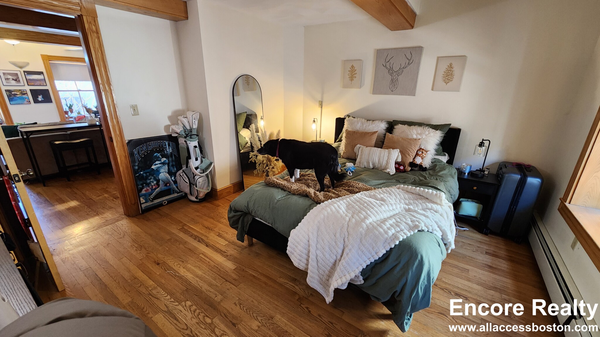 39 Charles St, Beacon Hill