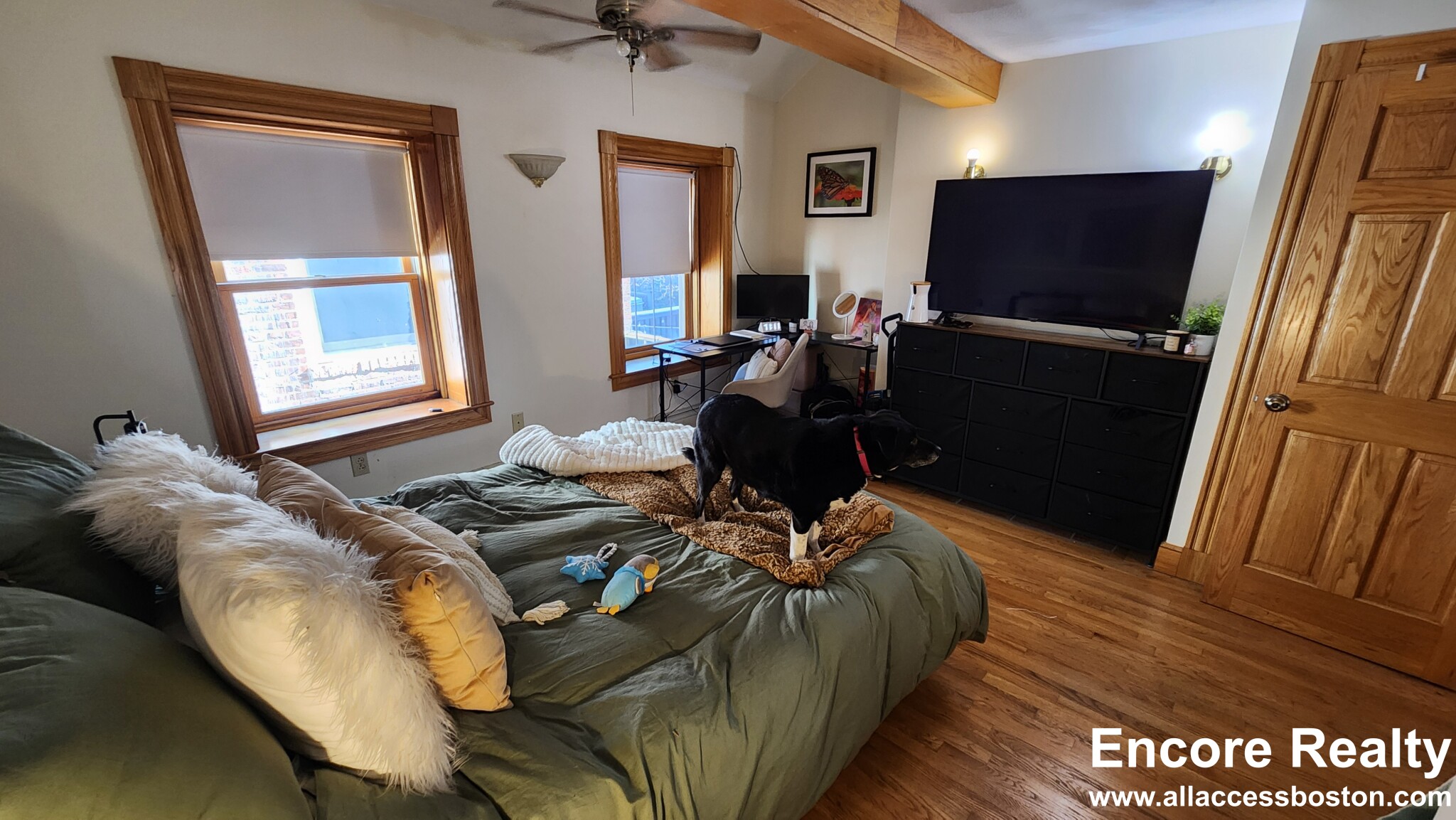 39 Charles St, Beacon Hill