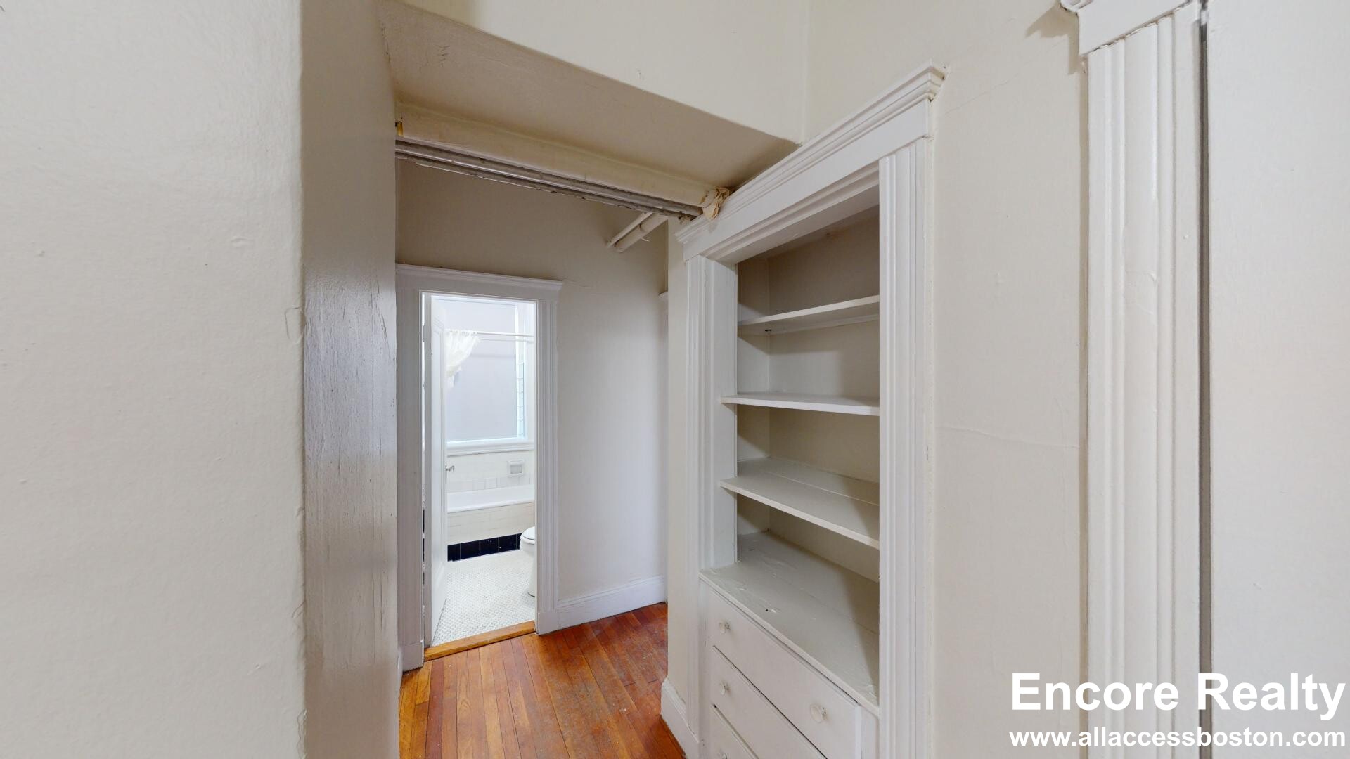 116 Washington St, Brighton