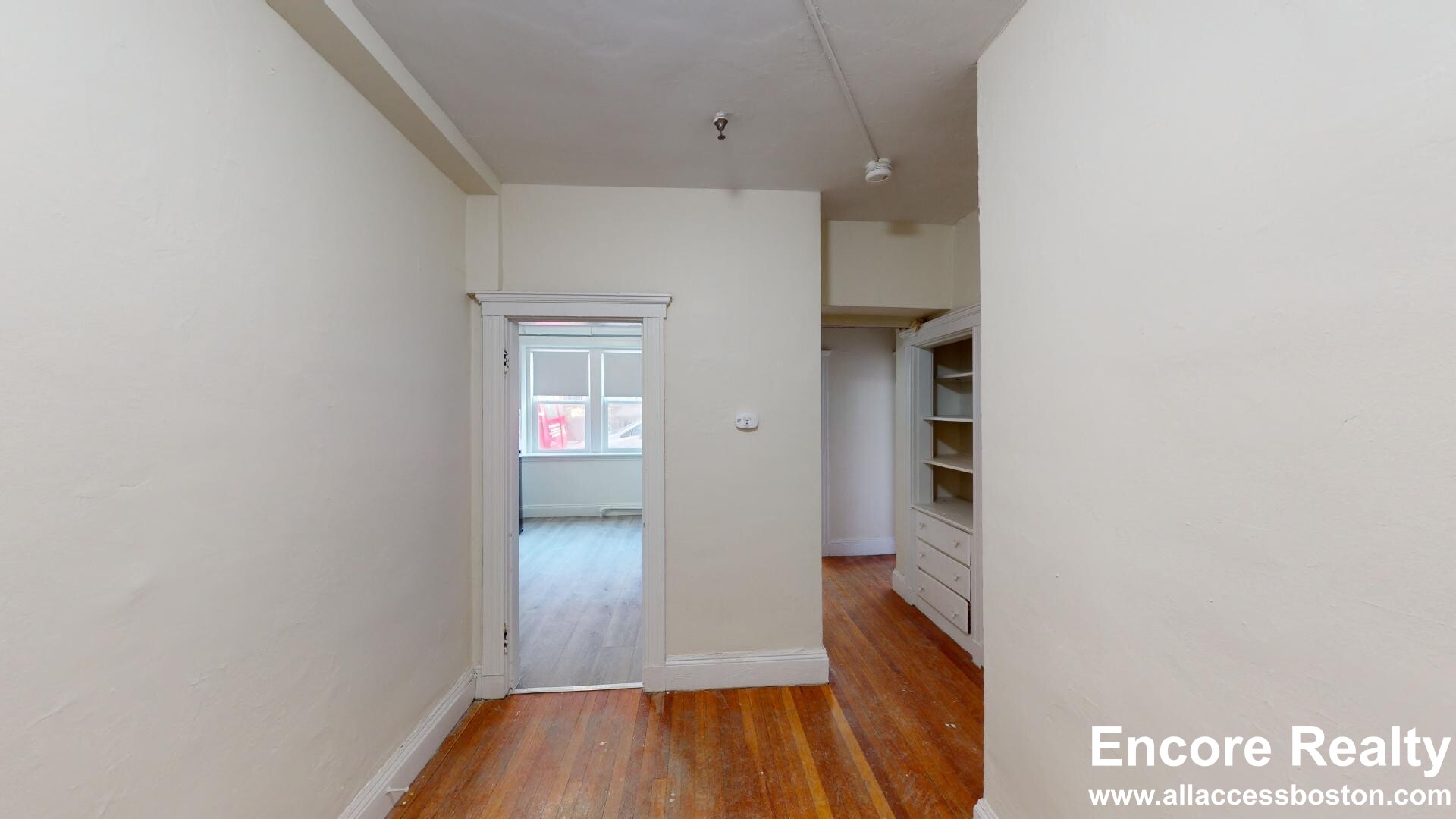 116 Washington St, Brighton