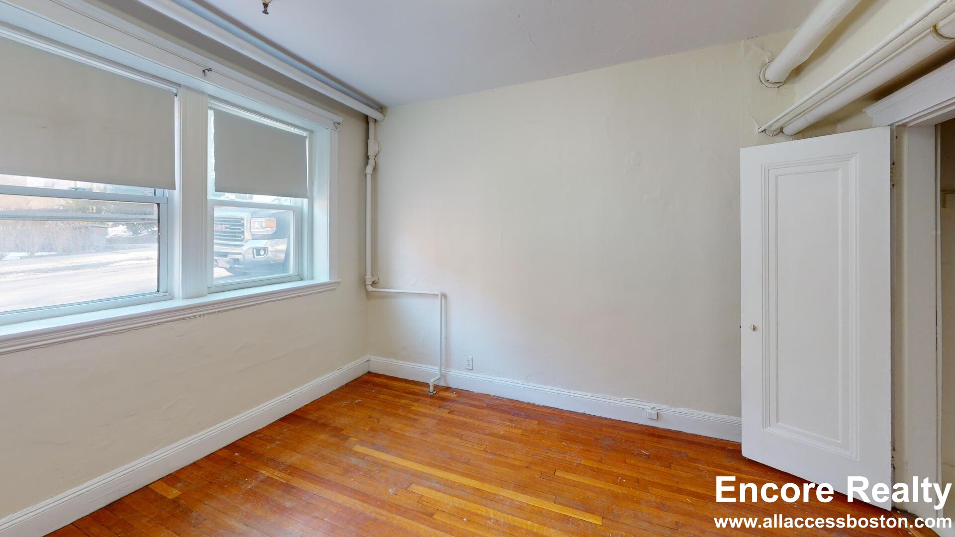 116 Washington St, Brighton