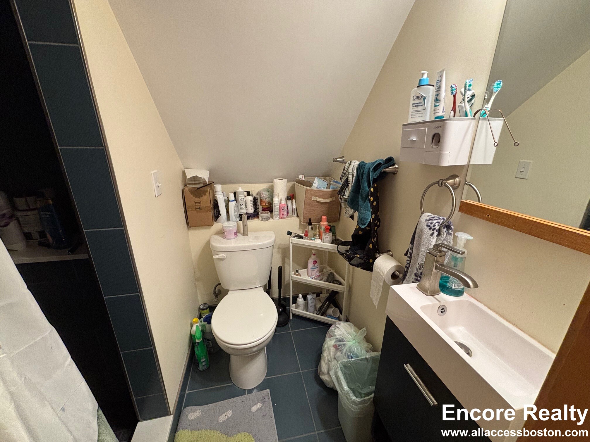 34 Bentley St, Brighton