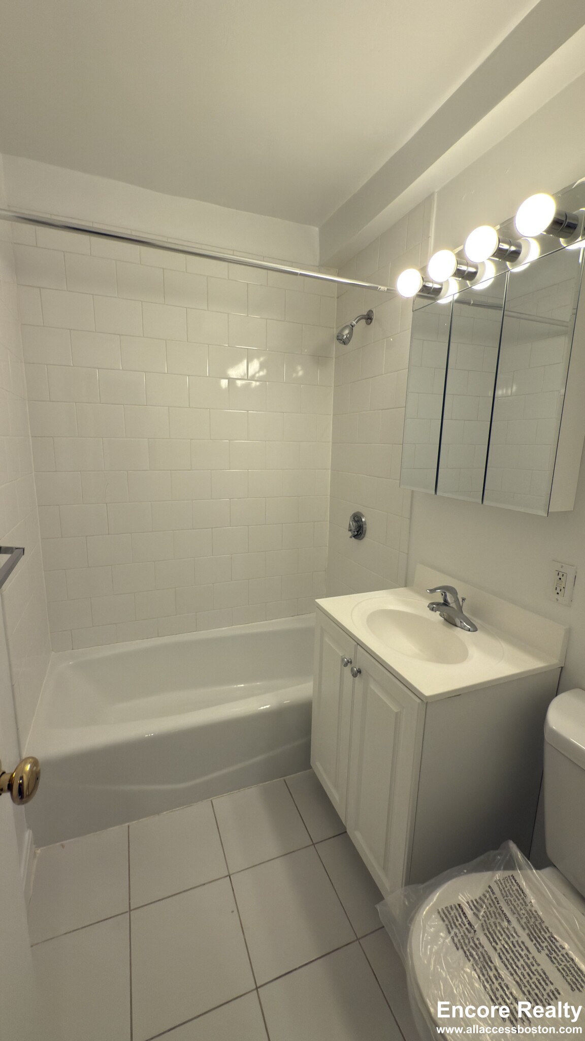 60 Brattle St, Harvard Square