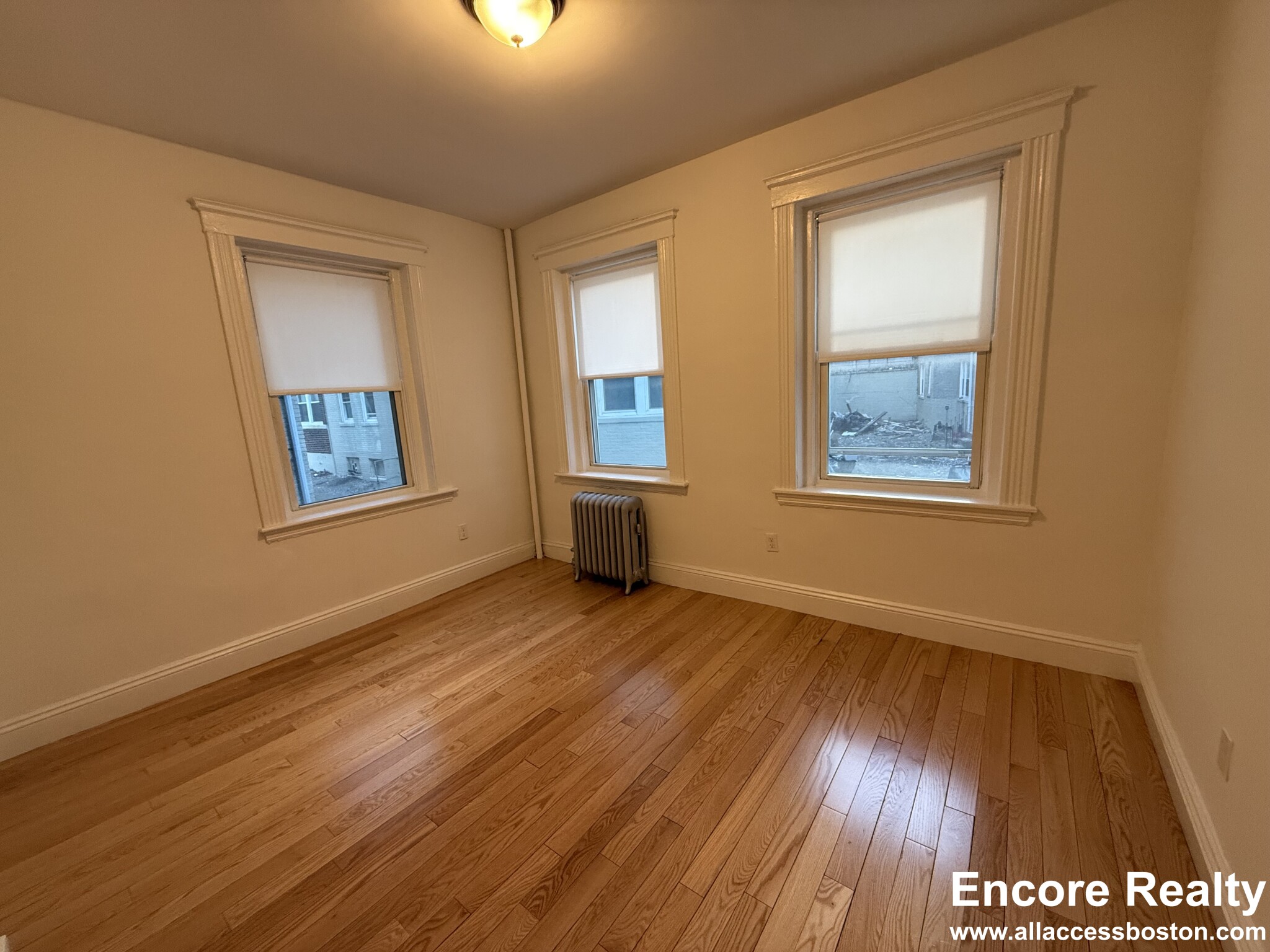 119 Brainerd Rd, Allston