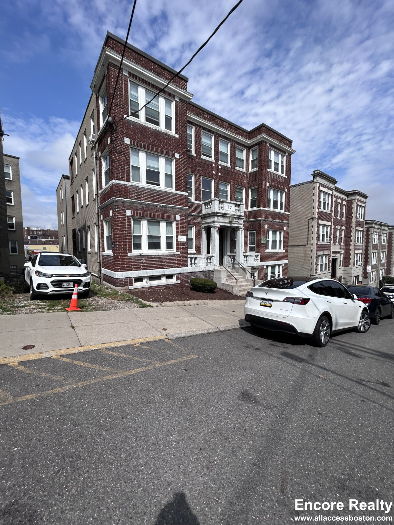 119 Brainerd Rd, Allston