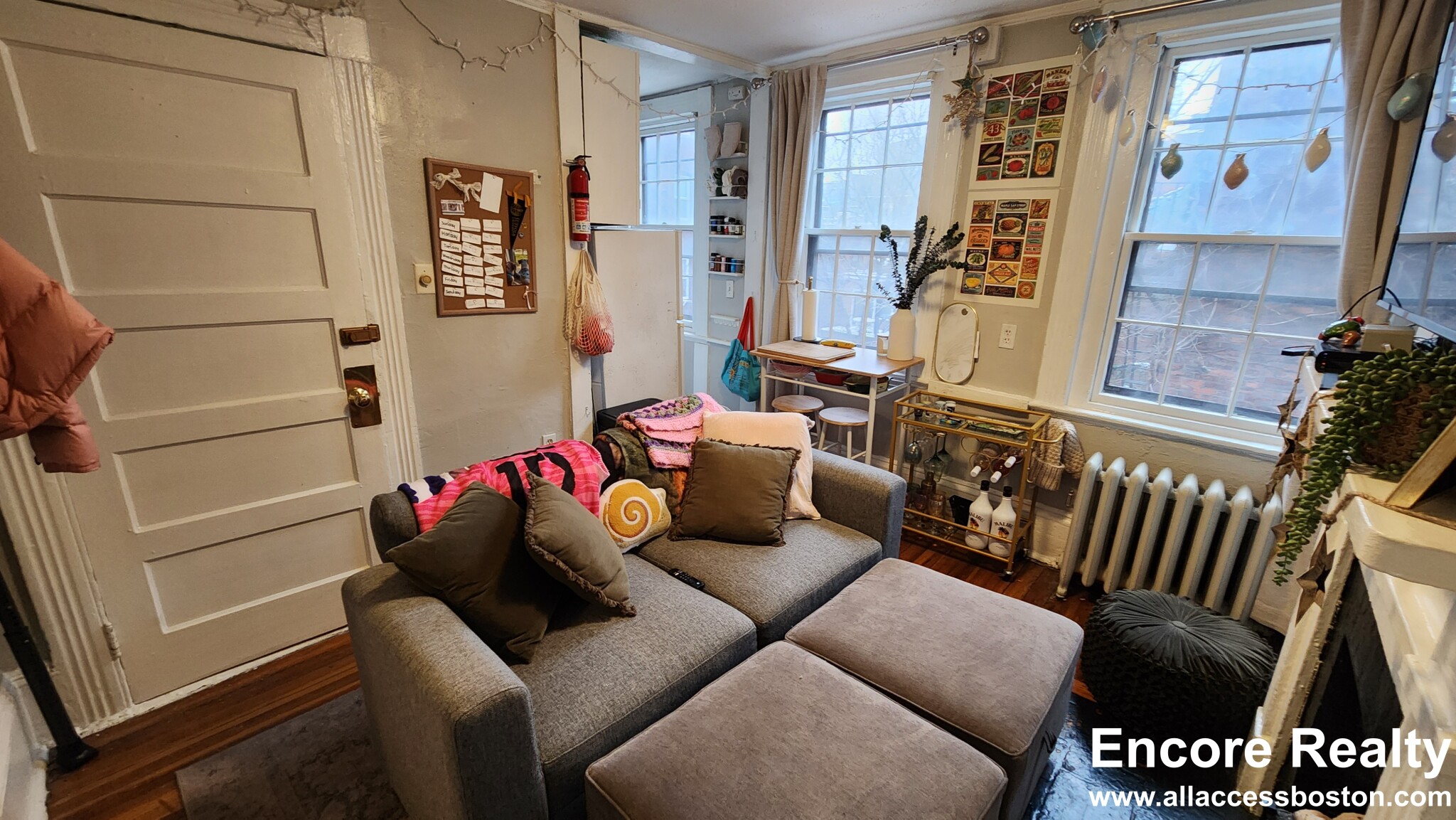 1 Champney Pl, Beacon Hill