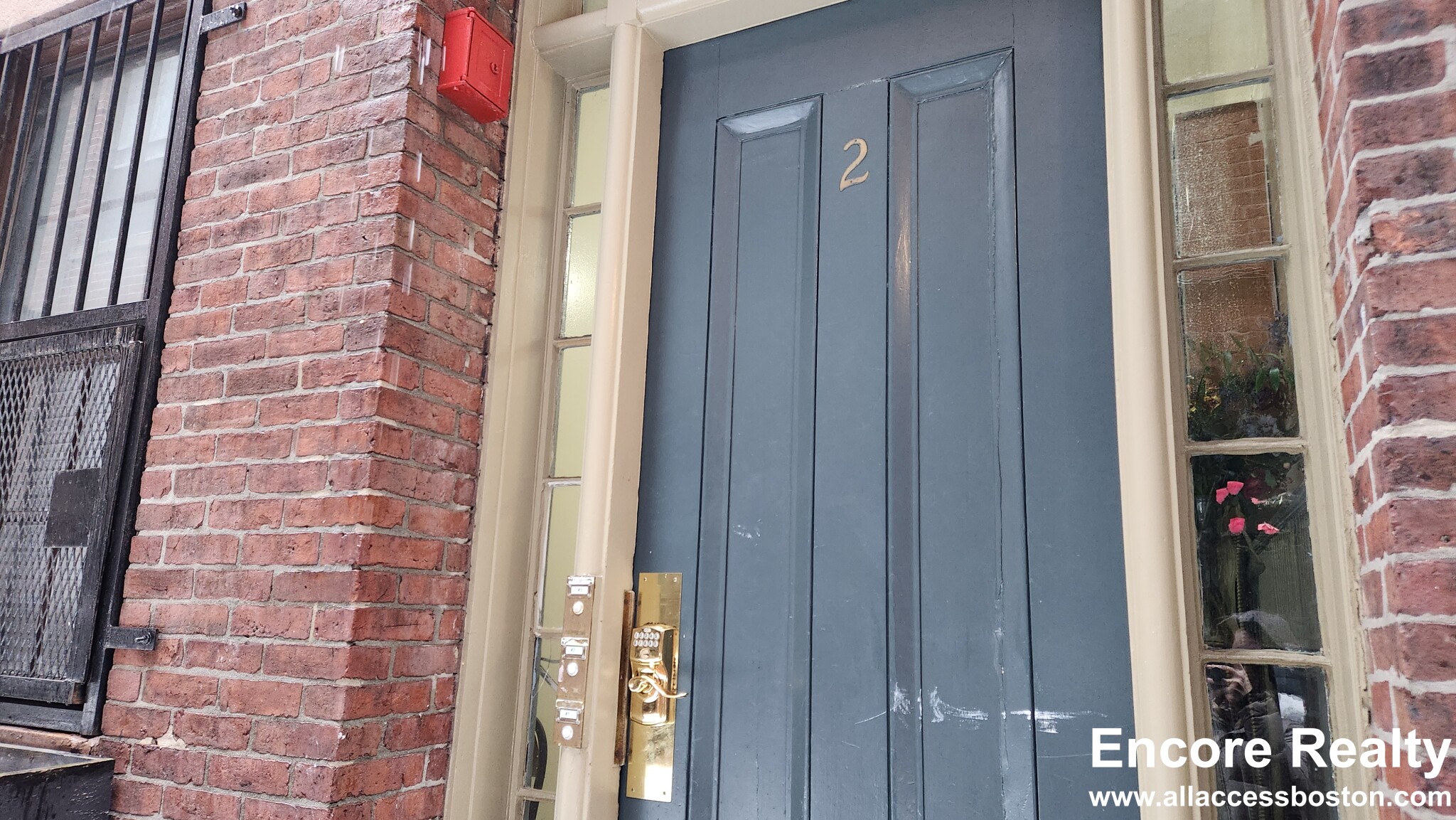 1 Champney Pl, Beacon Hill