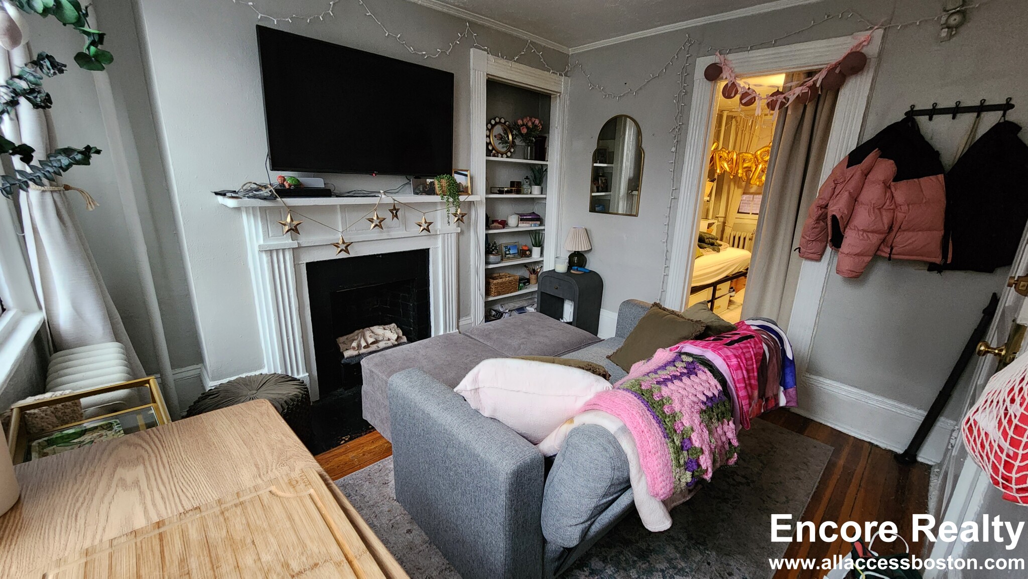 1 Champney Pl, Beacon Hill