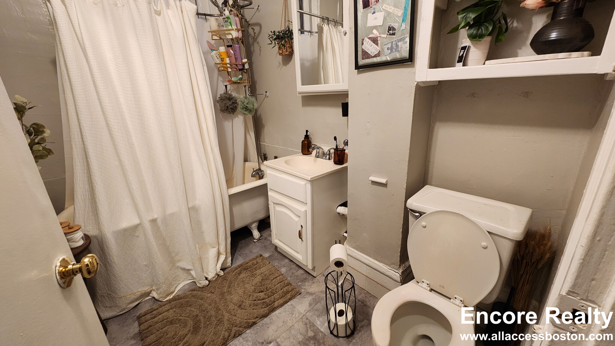 1 Champney Pl, Beacon Hill