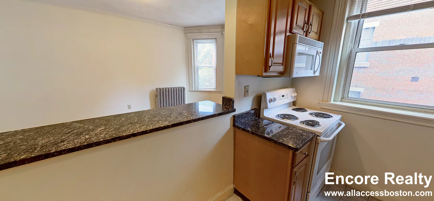 108 Jersey St, Fenway