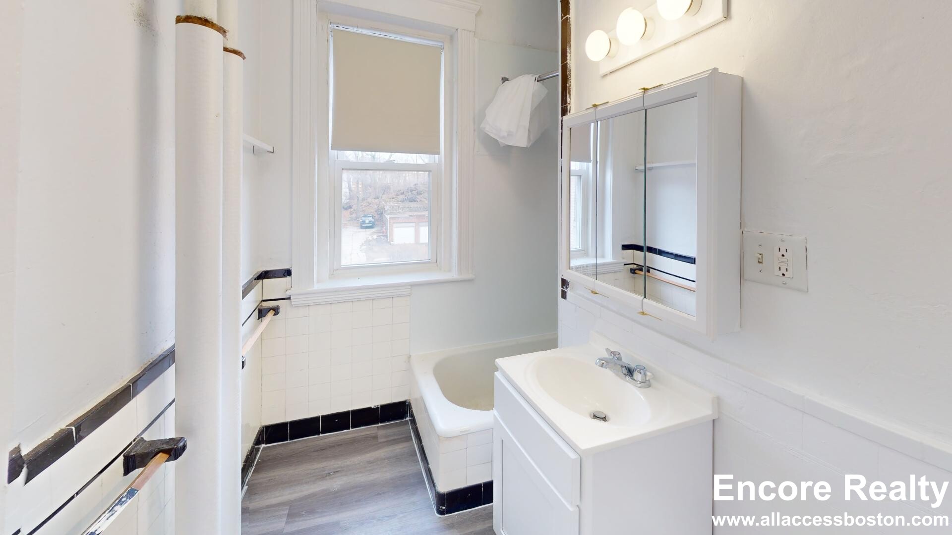 1810 Commonwealth Ave, Brighton