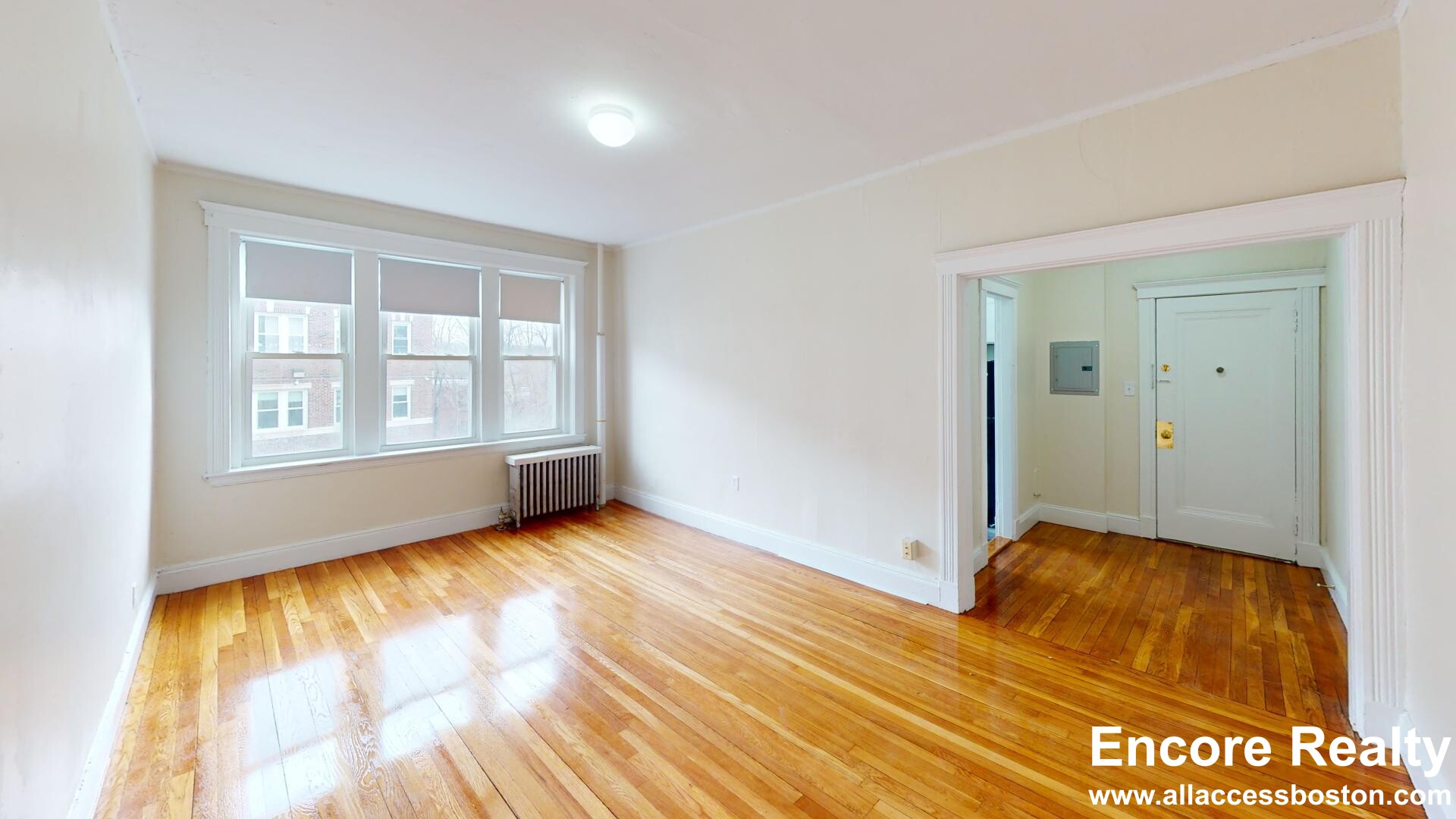 1810 Commonwealth Ave, Brighton