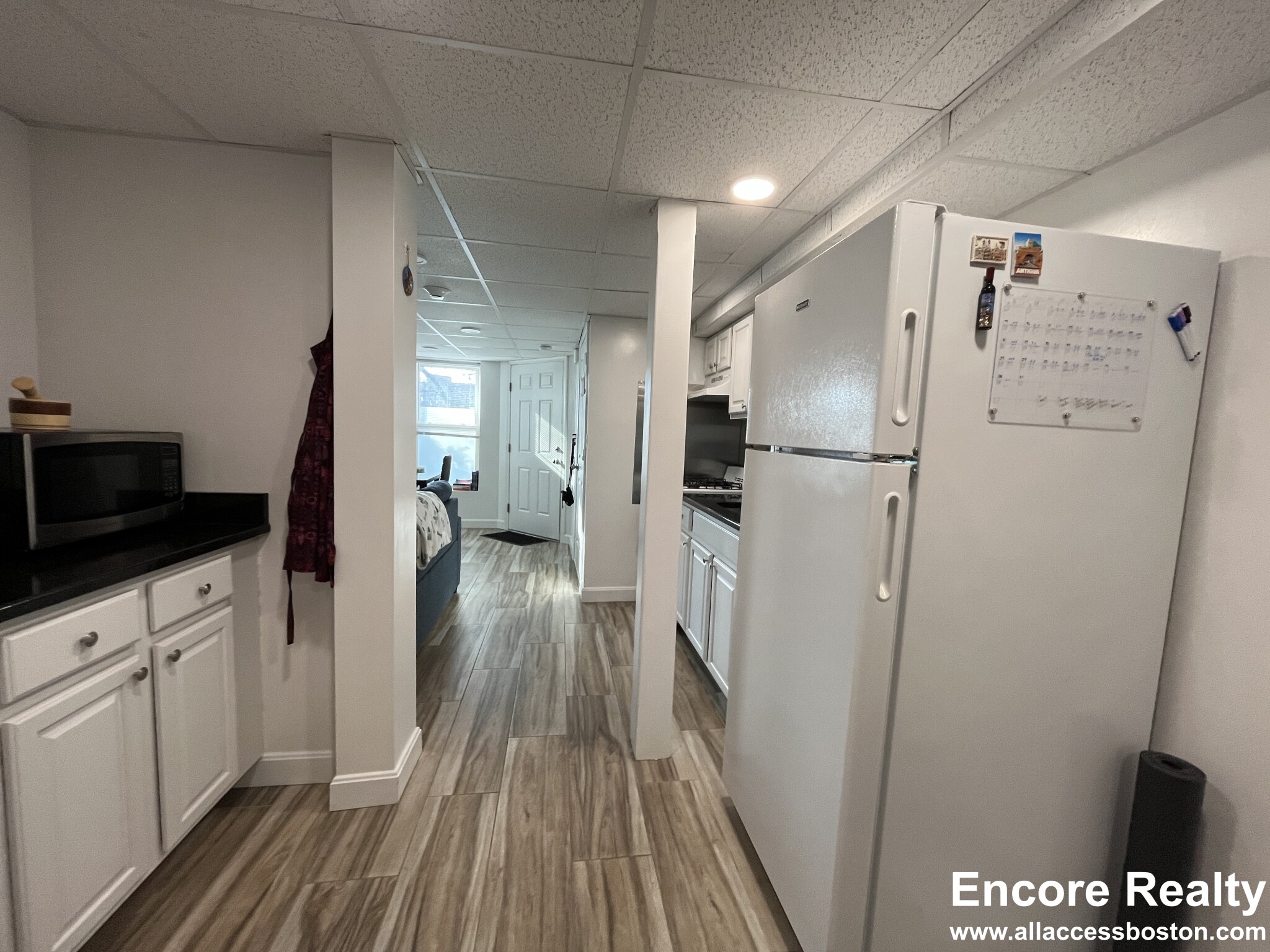 376 Riverway, Mission Hill