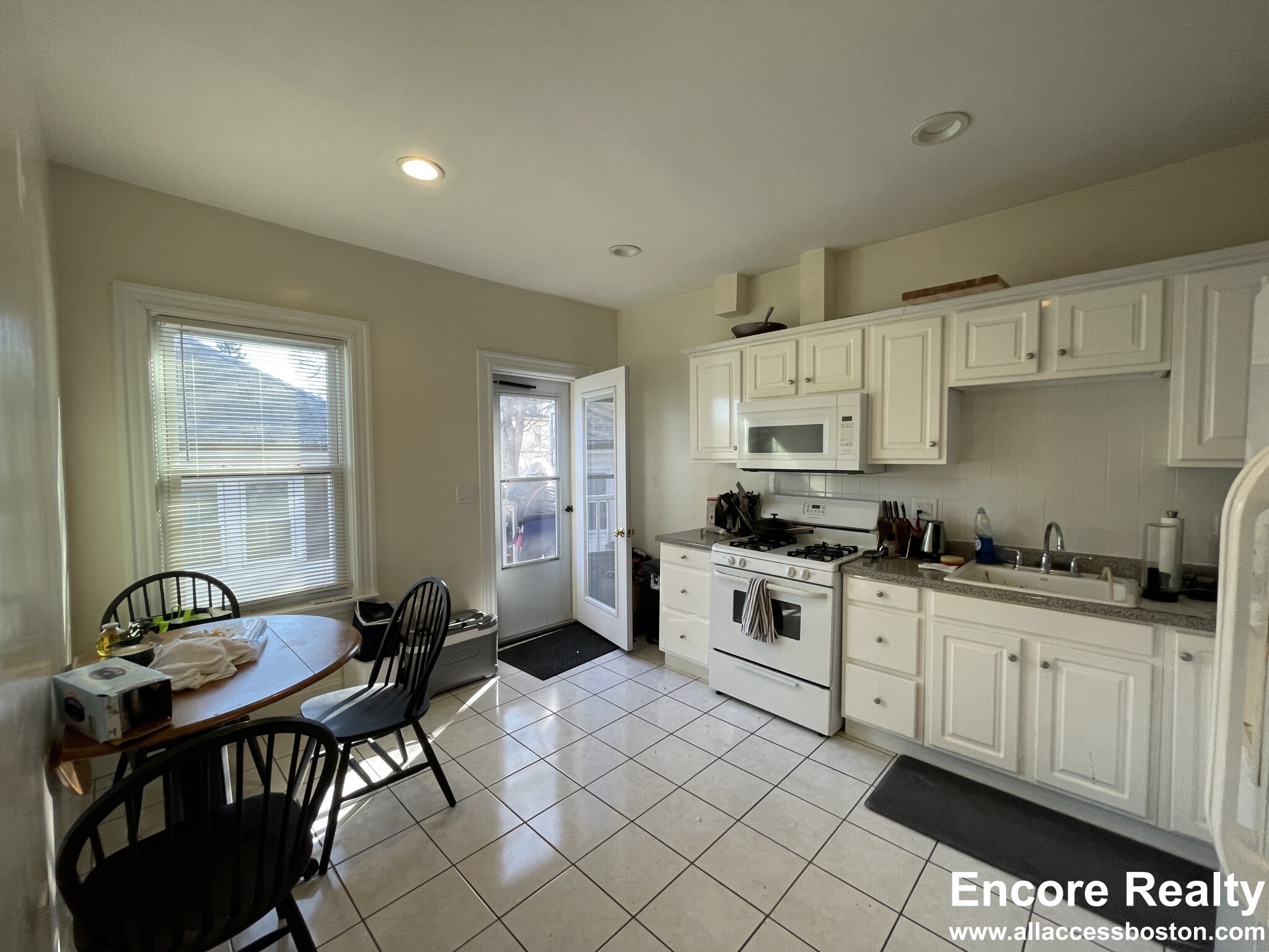 56 Hobson St, Oak Square