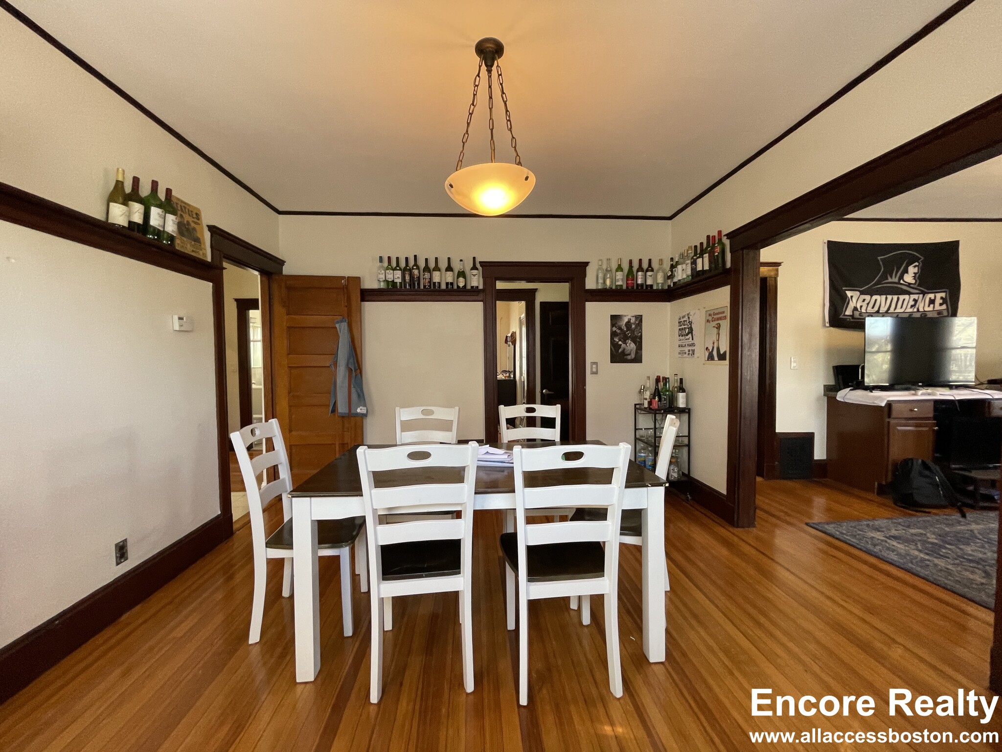 56 Hobson St, Oak Square