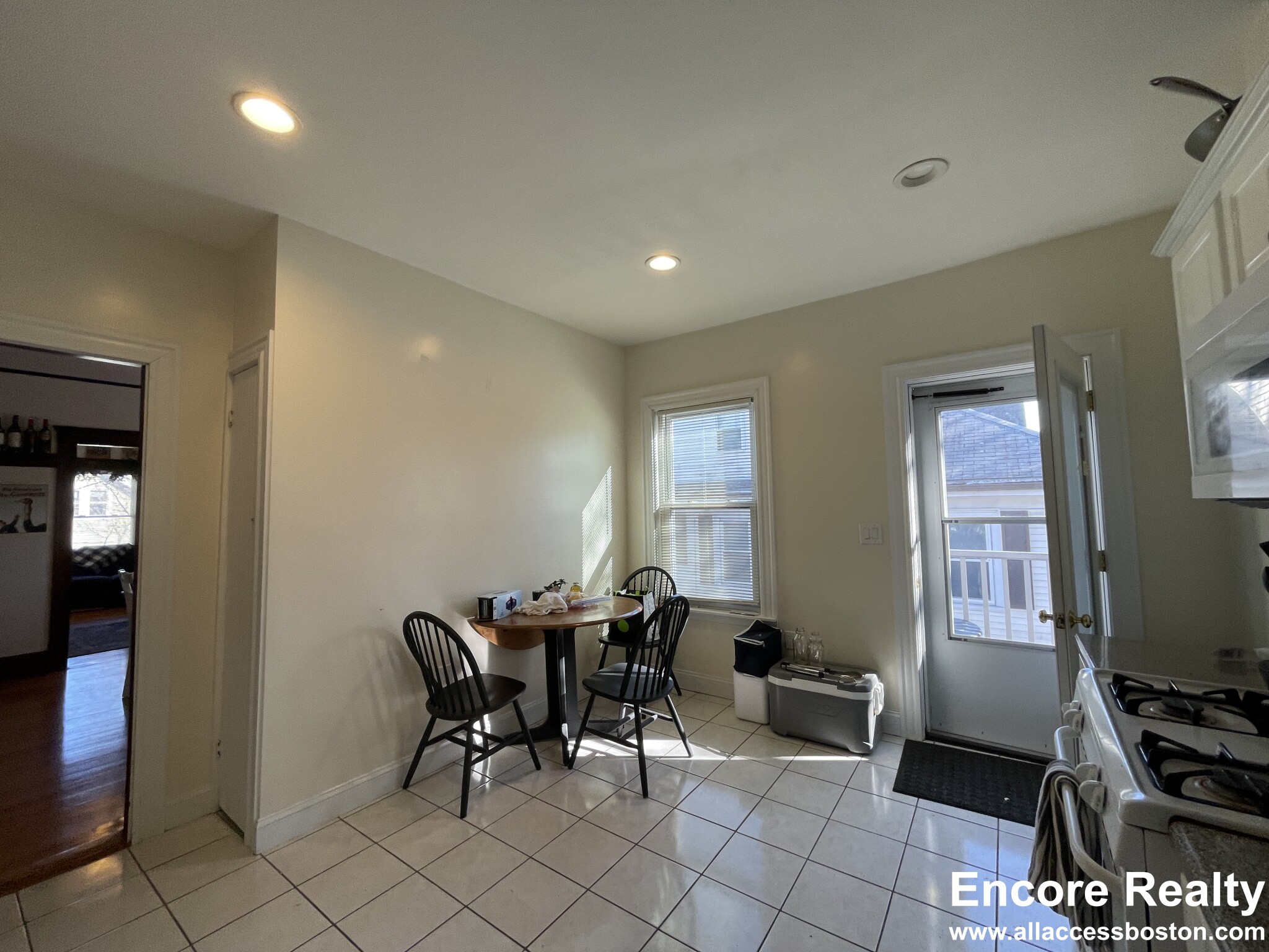 56 Hobson St, Oak Square