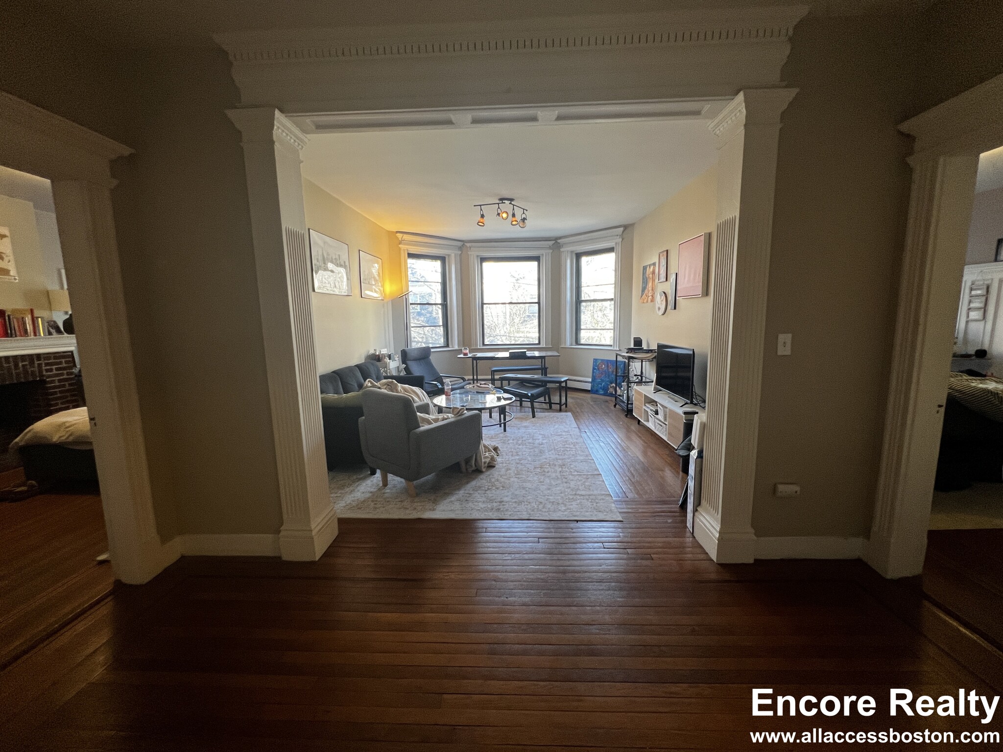 11 Stearns Rd, Coolidge Corner