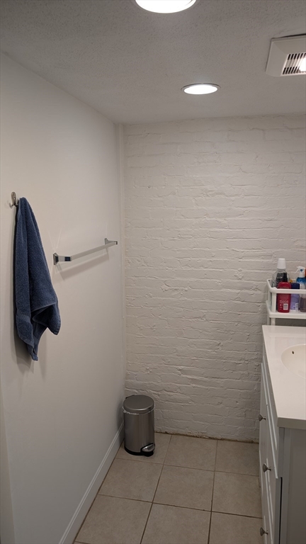 16 Shepard St, Neighborhood Nine