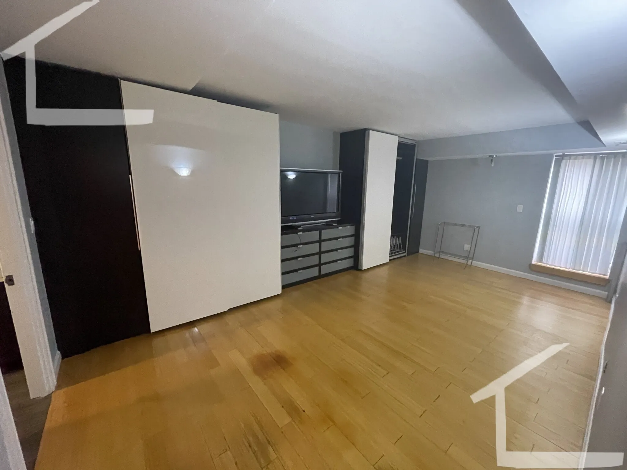 57 Broadlawn Park, Chestnut Hill