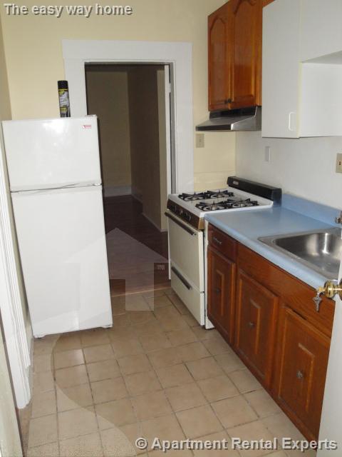 1 bed, 1 bath apartment for rent at 89 Hancock St Unit 3, Central Square — photo 2 of 6