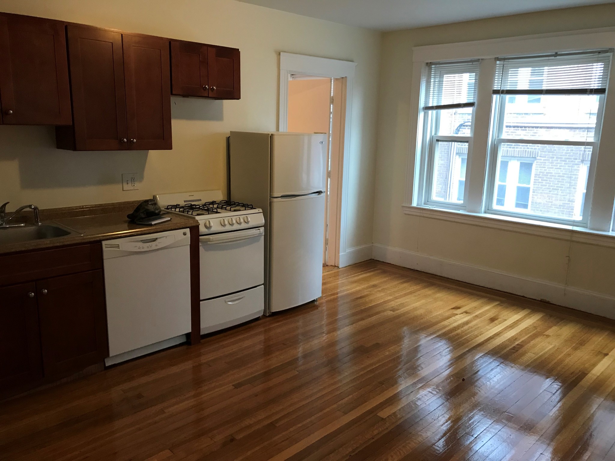 2 bed, 1 bath apartment for rent at 1615 Commonwealth Ave Unit 12A, Brighton — photo 1 of 12