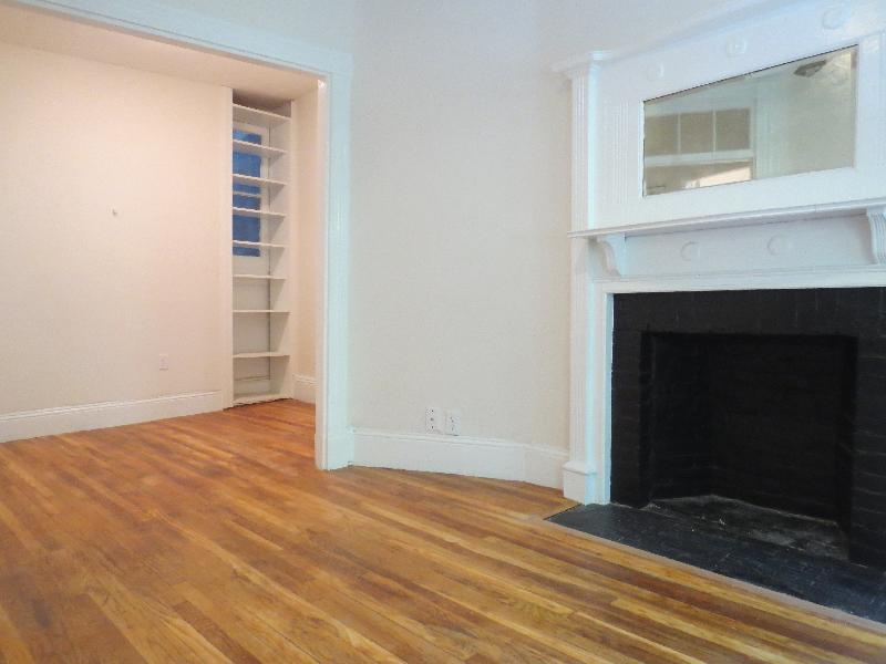 3 bed, 2 bath apartment for rent at 49 St Germain Unit 1, Back Bay — photo 6 of 13