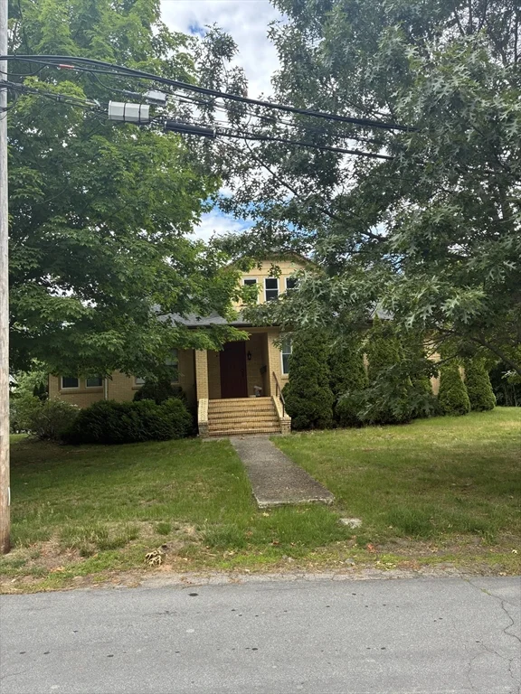 350 Plain St, Braintree