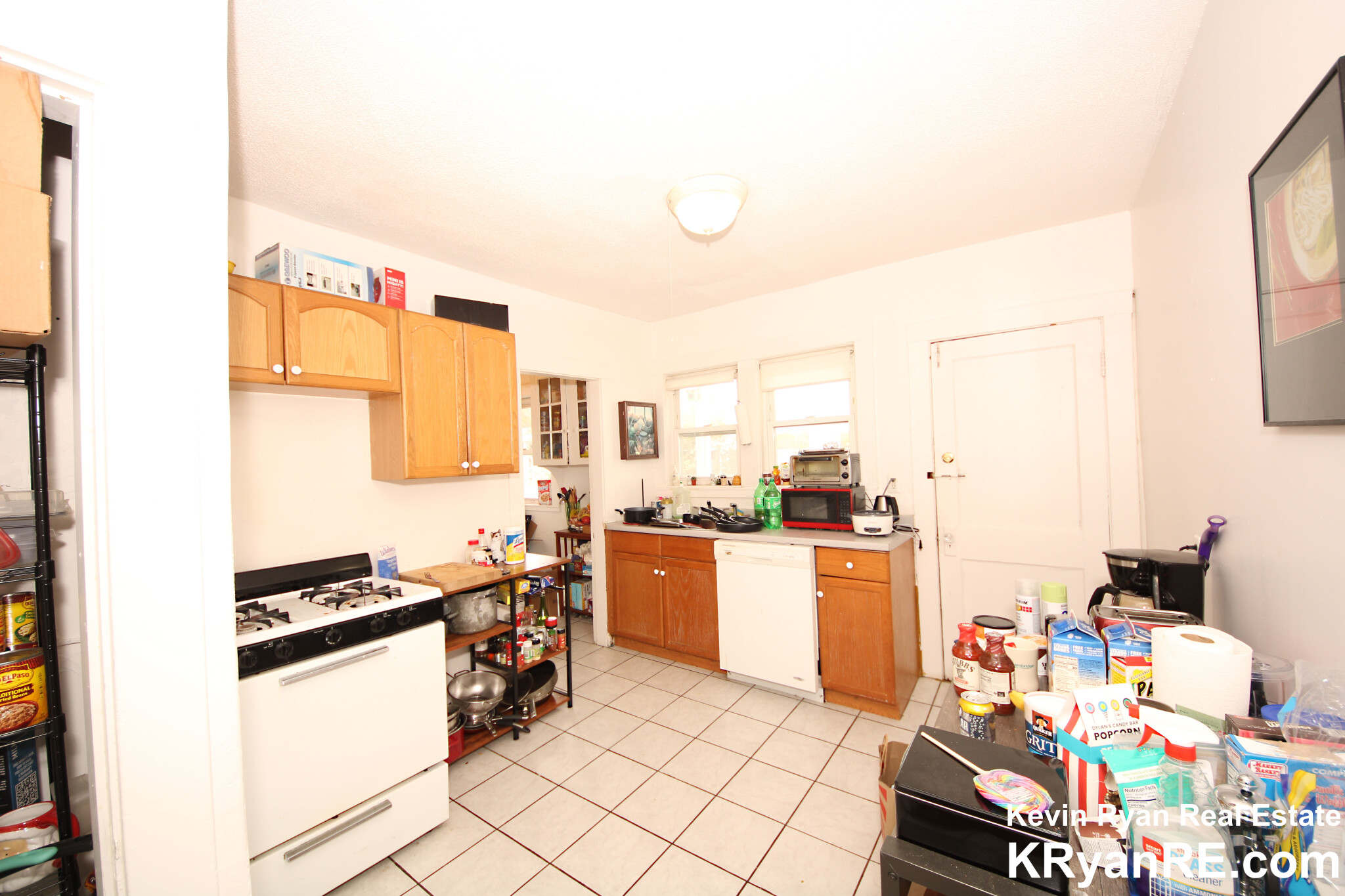 11 Breck Ave, Oak Square